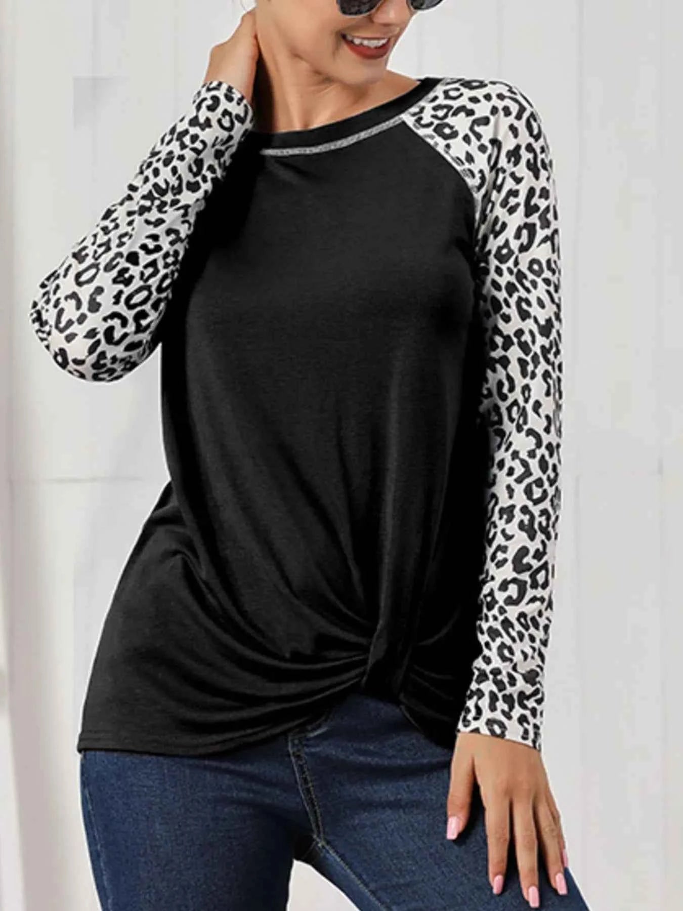 Leopard Print Raglan Sleeve Twist Hem T-Shirt 8fc6984b-340c-4e08-a12c-708bcb479c9d-Max-Origin_a505fb7f-1c75-4d91-a8be-d2840def59c9
