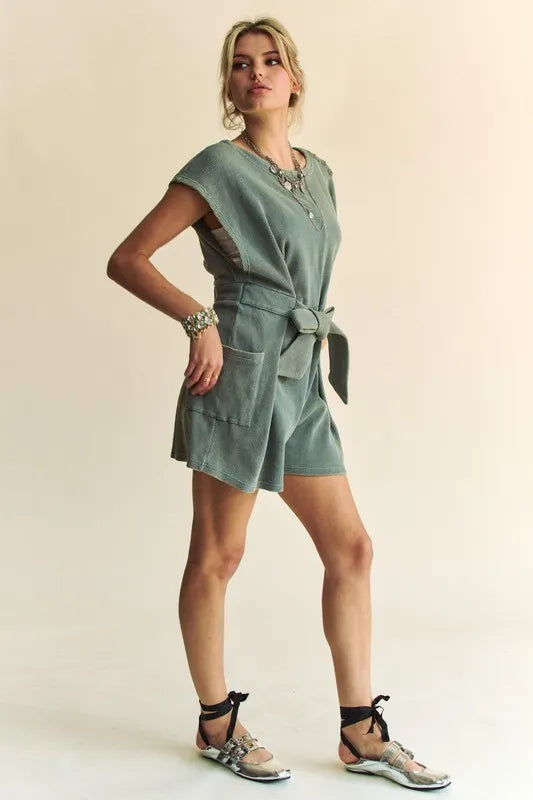 Davi & Dani Acid-Washed Waffle Knit Cuffed Sleeves Romper 910135b59c4a4597b841dc303a00be0e-Max-Origin