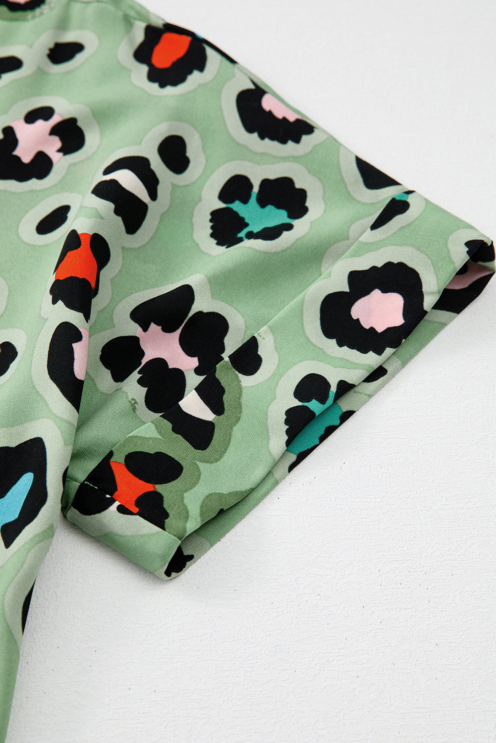 Green Leopard Print Short Sleeve Shirt and Wide Leg Pants Set 920ab3063f7ccabc