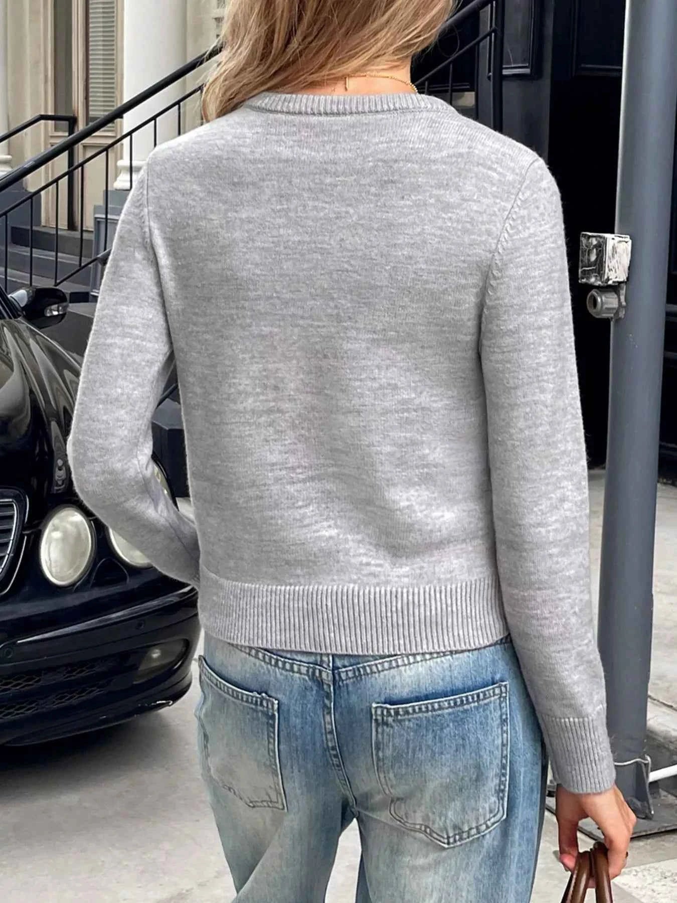 Bow Round Neck Knit Top 9324203c-2516-426d-ac99-7595165bc57e-Max-Origin