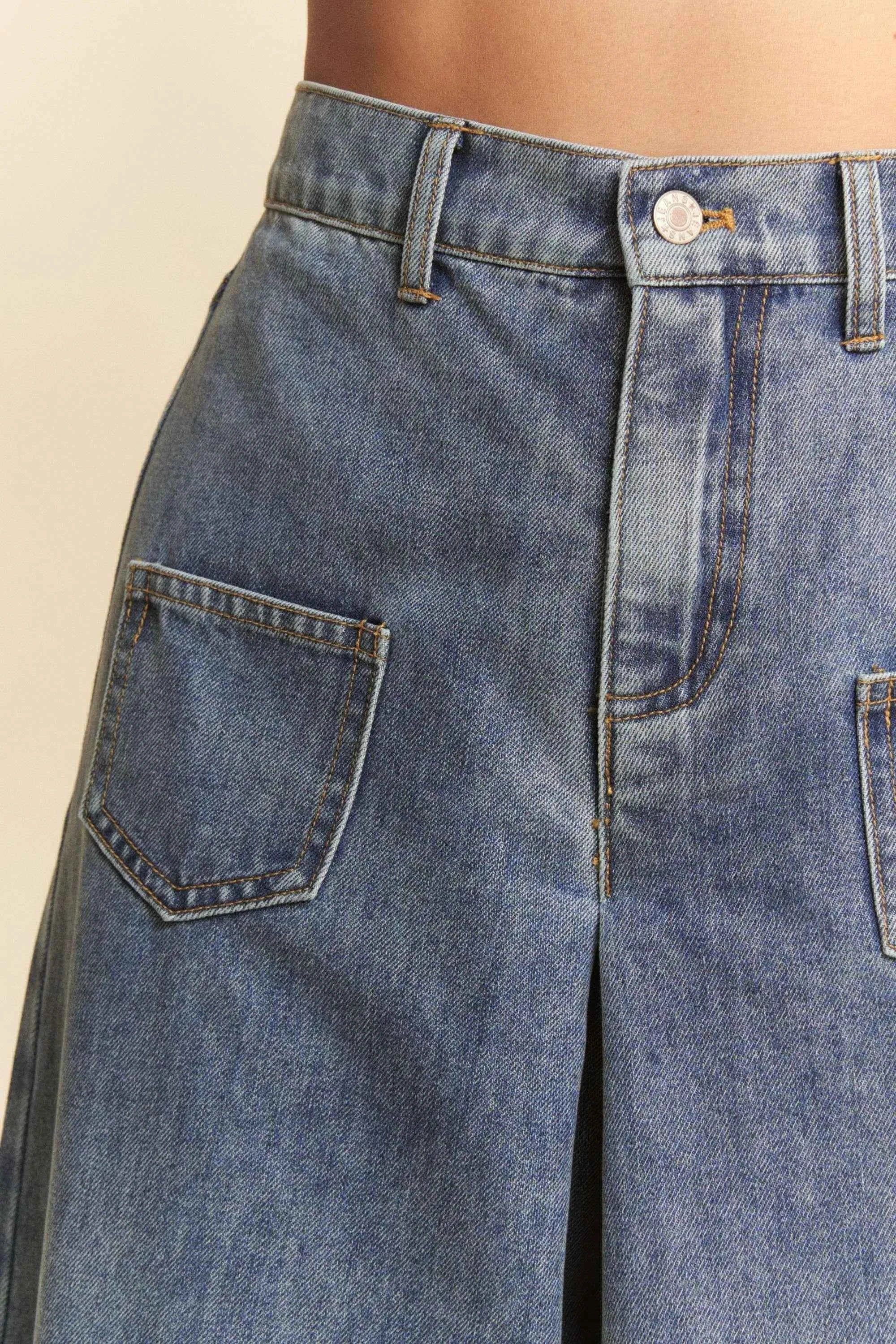 Davi & Dani Patch Pocket Wide Leg Culotte Jeans 971f897064004afaaa17aea3fa435335-Max-Origin