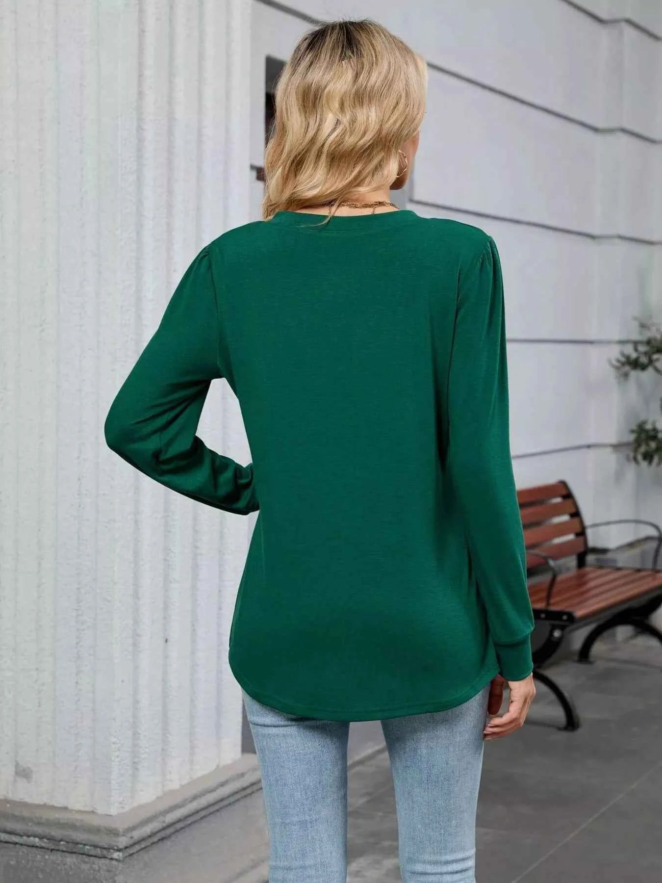 V-Neck Long Sleeve Relaxed Fit T-Shirt 9b35e1bd00c344fd933368bdc6c94d14-Max-Origin