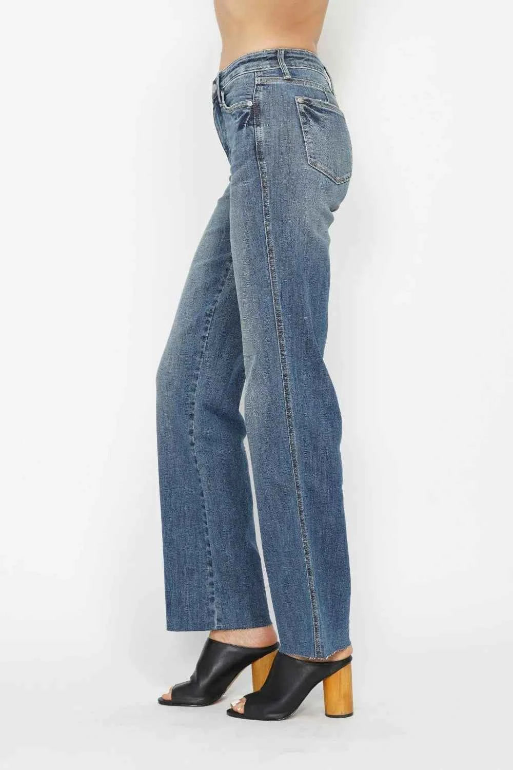 Judy Blue Full Size Tummy Control Straight Jeans 9c51b09f-0170-4901-9b22-f22660fe7e96-Max
