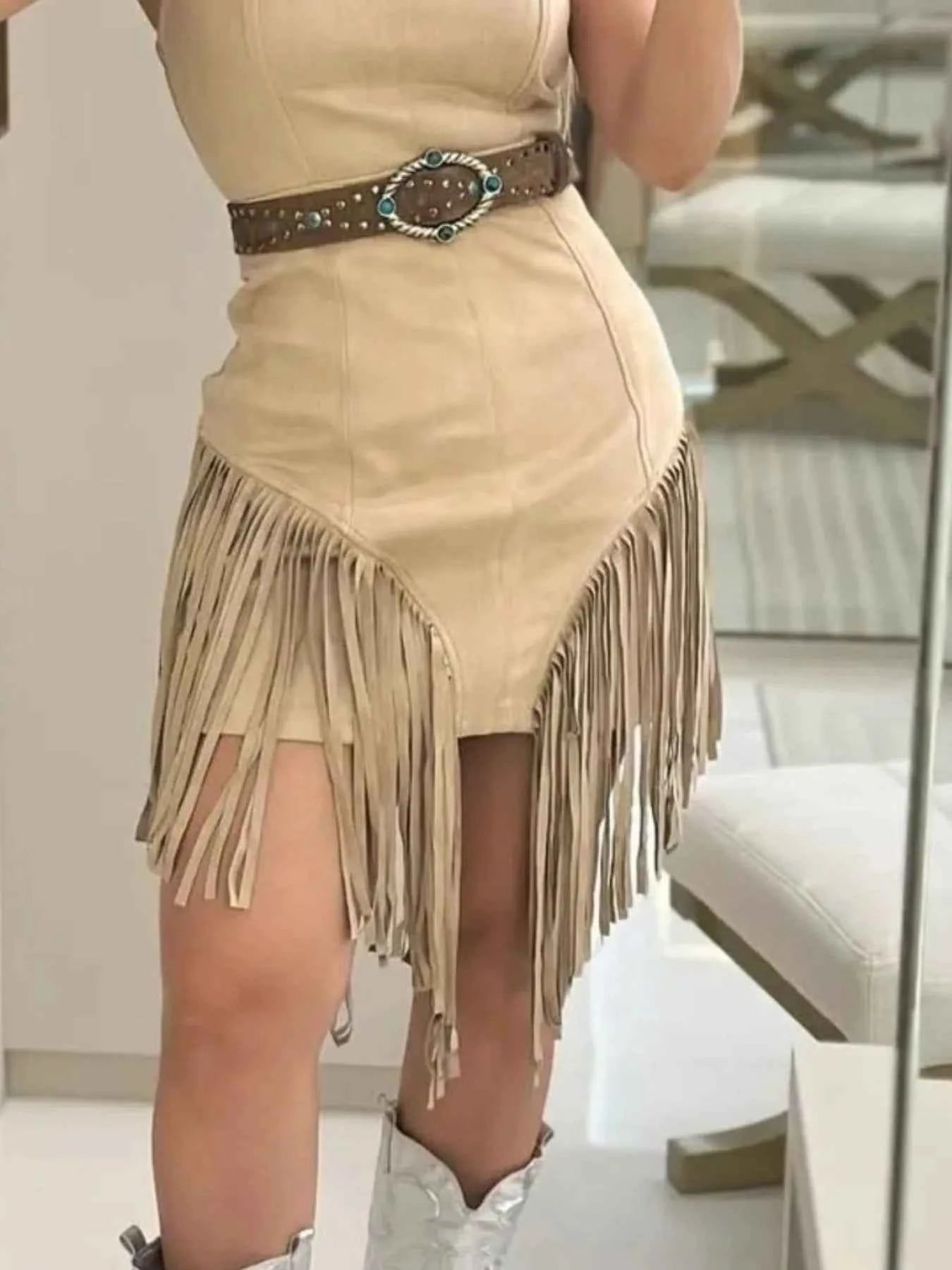 Fringe Square Neck Bodycon Mini Dress 9dcf0f40-4fc5-4037-b71e-4ca640b8e734-Max-Origin