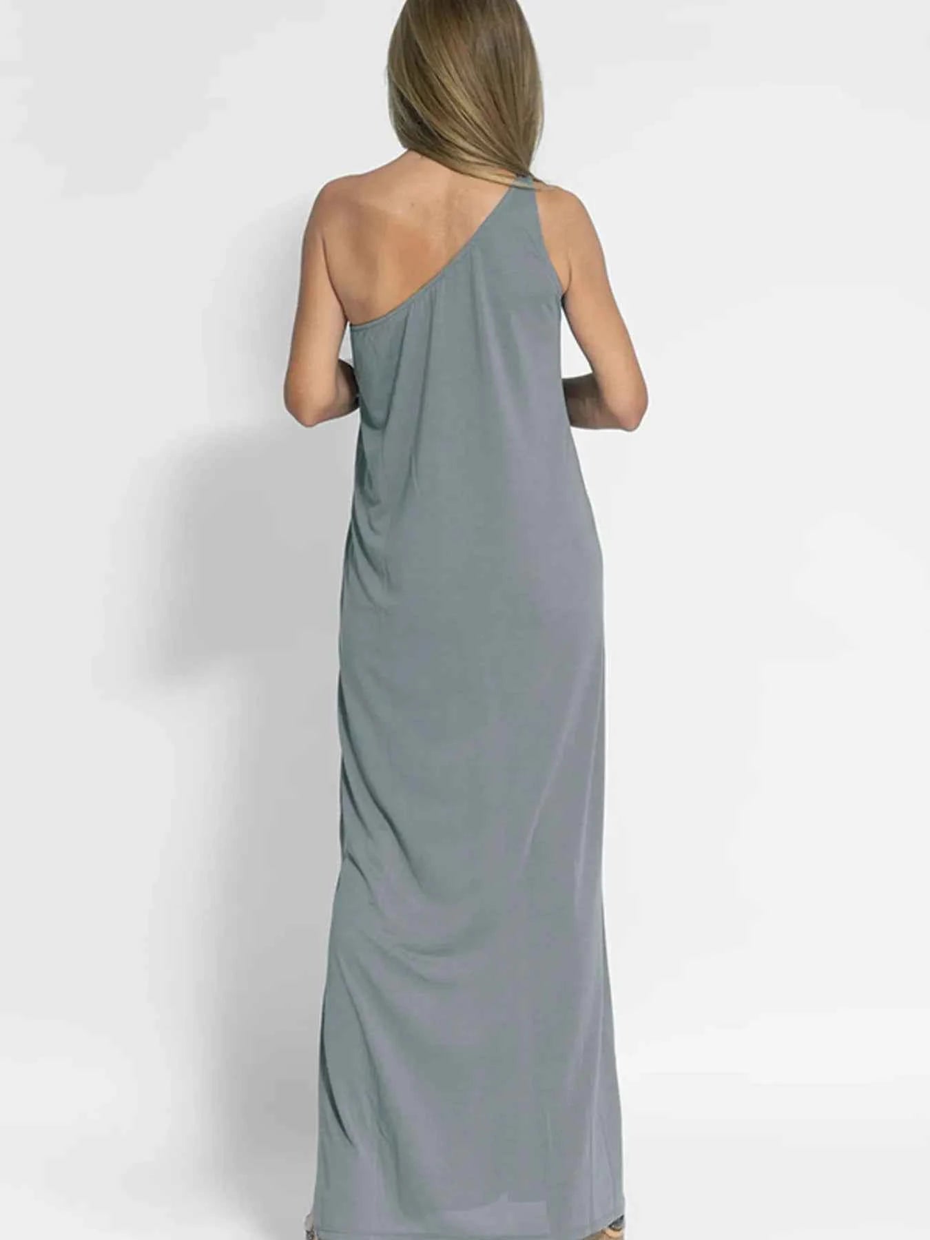 One-Shoulder Maxi Dress with Side Slit 9f37cc3b26f04896bbe62d384d3213db-Max-Origin
