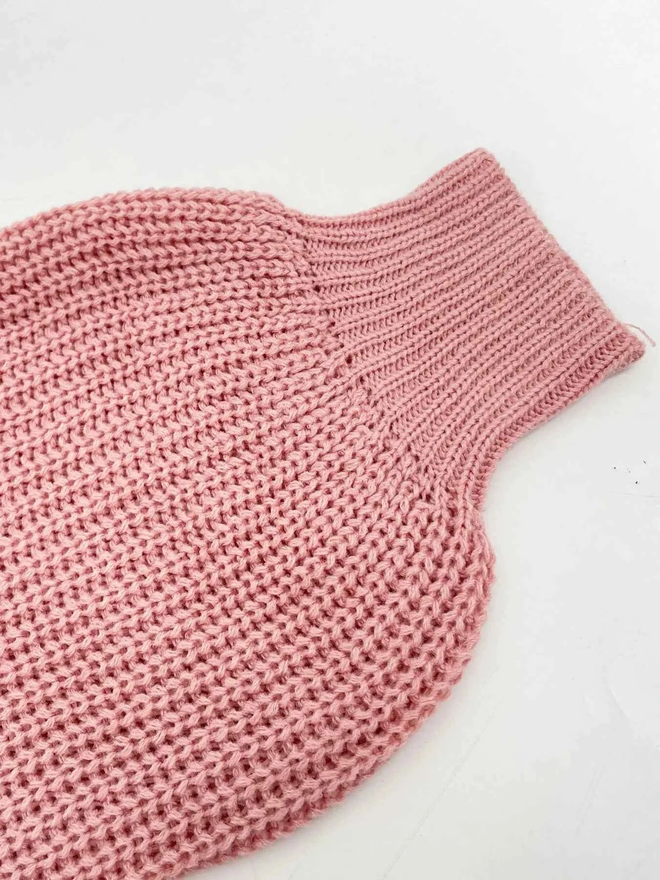 One-Shoulder Ribbed Knit Top with Relaxed Fit 9f5c8382f92c461b98b6ba25df8cdc38-Max-Origin