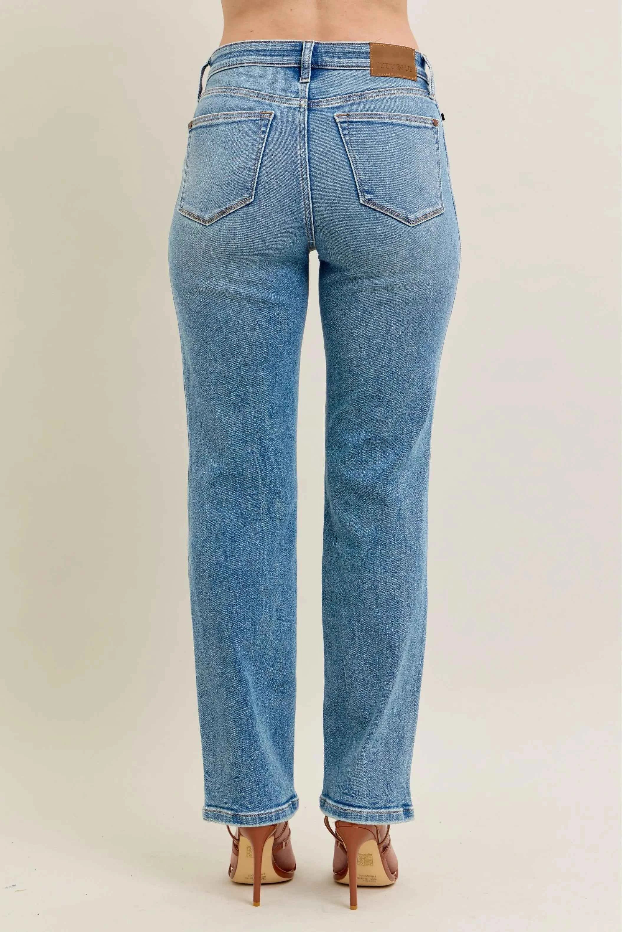 Judy Blue Full Size Hw Vintage Straight Jeans Plus Size a14bead2a2e24c5090b9c4fb45edec90-Max-Origin