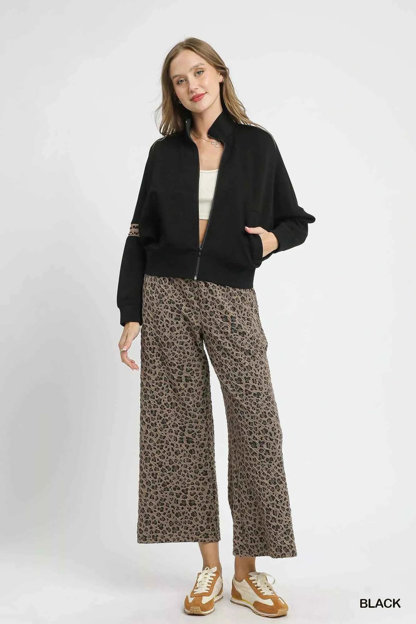 Umgee Zipper Up Cropped Jacket with Leopard Trim afb00e16-fabf-40d9-b971-f0a2ccd42b26-Max-Origin