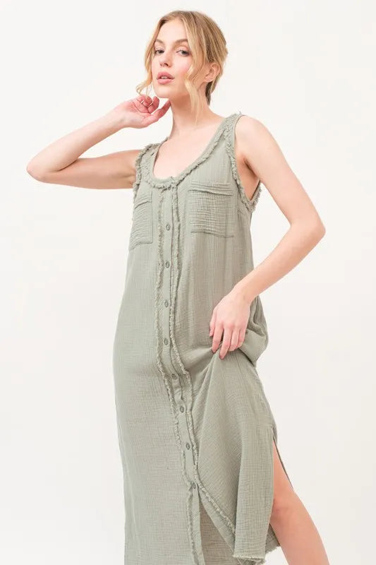 And The Why Washed Gauzed Patch Pocket Tank Midi Dress b07c36d9b5dc482784463e35feb32d53-Max-Origin