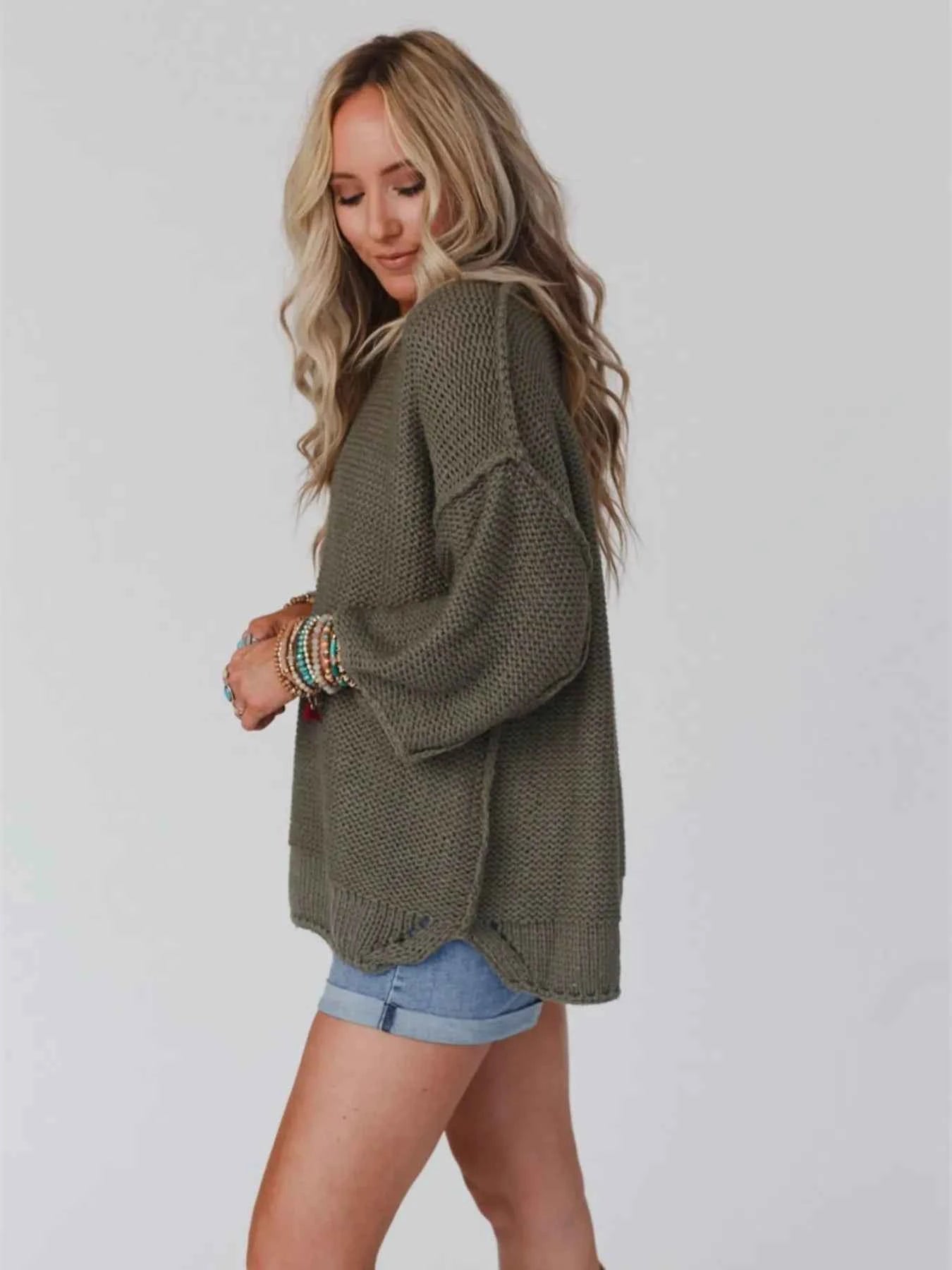 Round Neck Oversized Knit Top with Relaxed Fit b0d8dc83-83c9-4cf3-bc88-0ecbe4b1a989-Max-Origin
