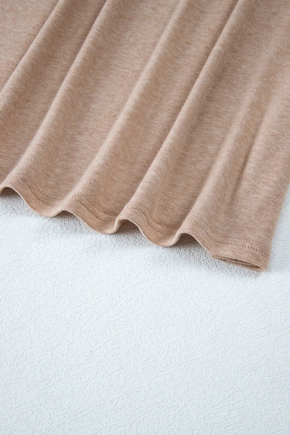 Texture Round Neck Long Sleeve T-Shirt b939a1cf-b739-4d42-913f-995acc33964c-Max-Origin