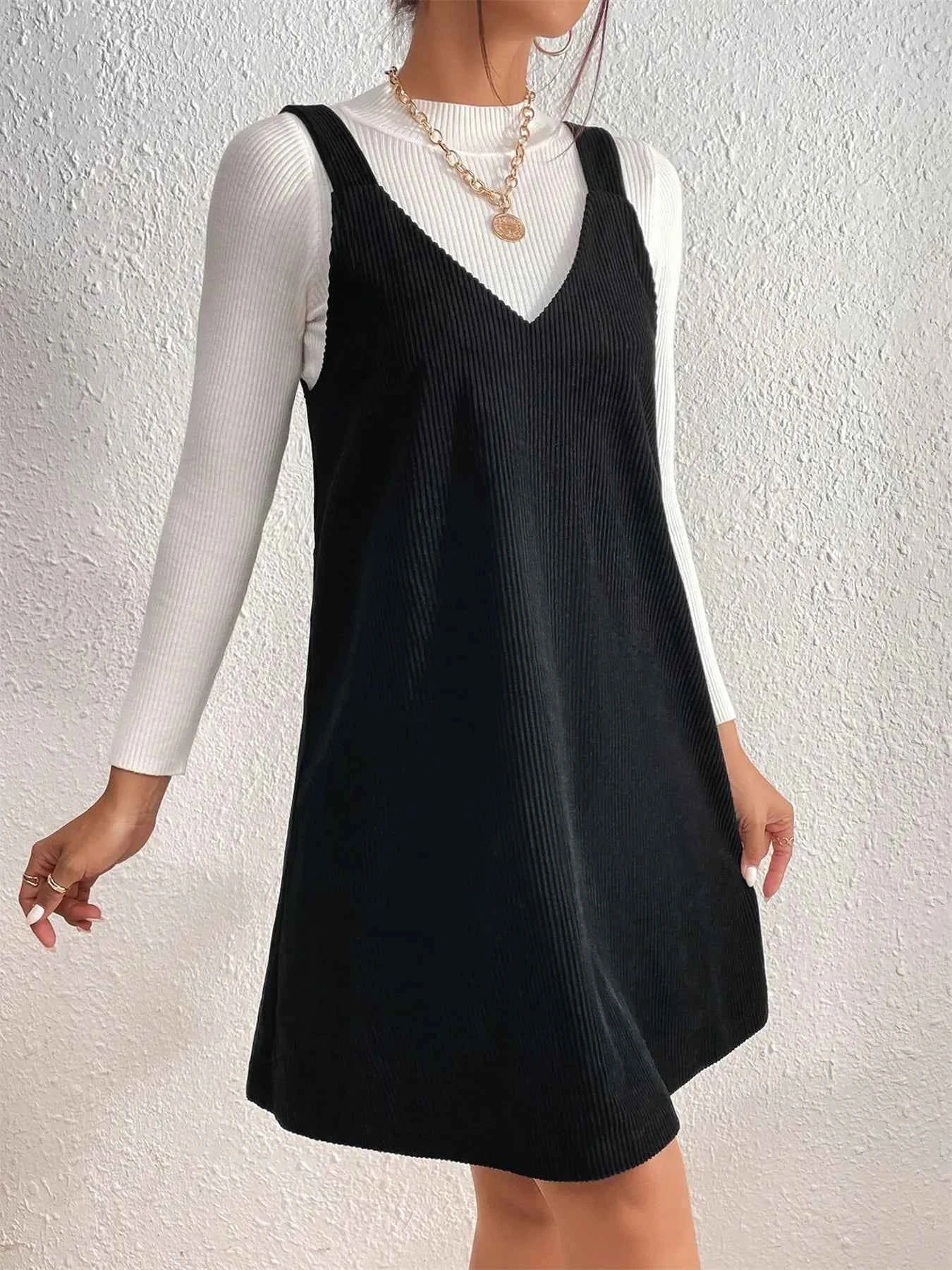 V-Neck Sleeveless Mini Dress Black bb638c088d3544acbf692cadf26f10ce-Max-Origin