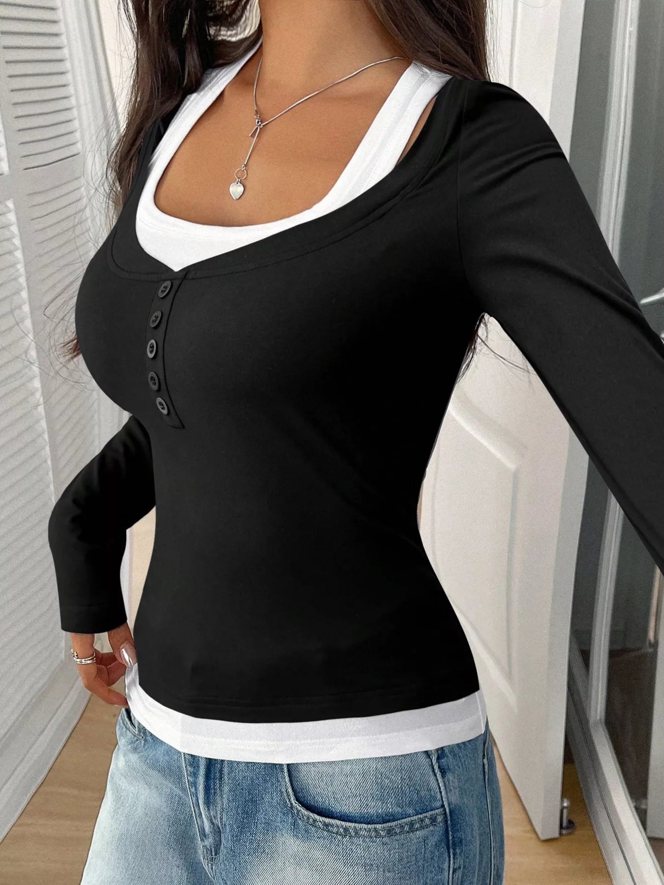 Scoop Neck Long Sleeve T-Shirt Black bc563922d4794fcbb09e79067a4f00ac-Max-Origin