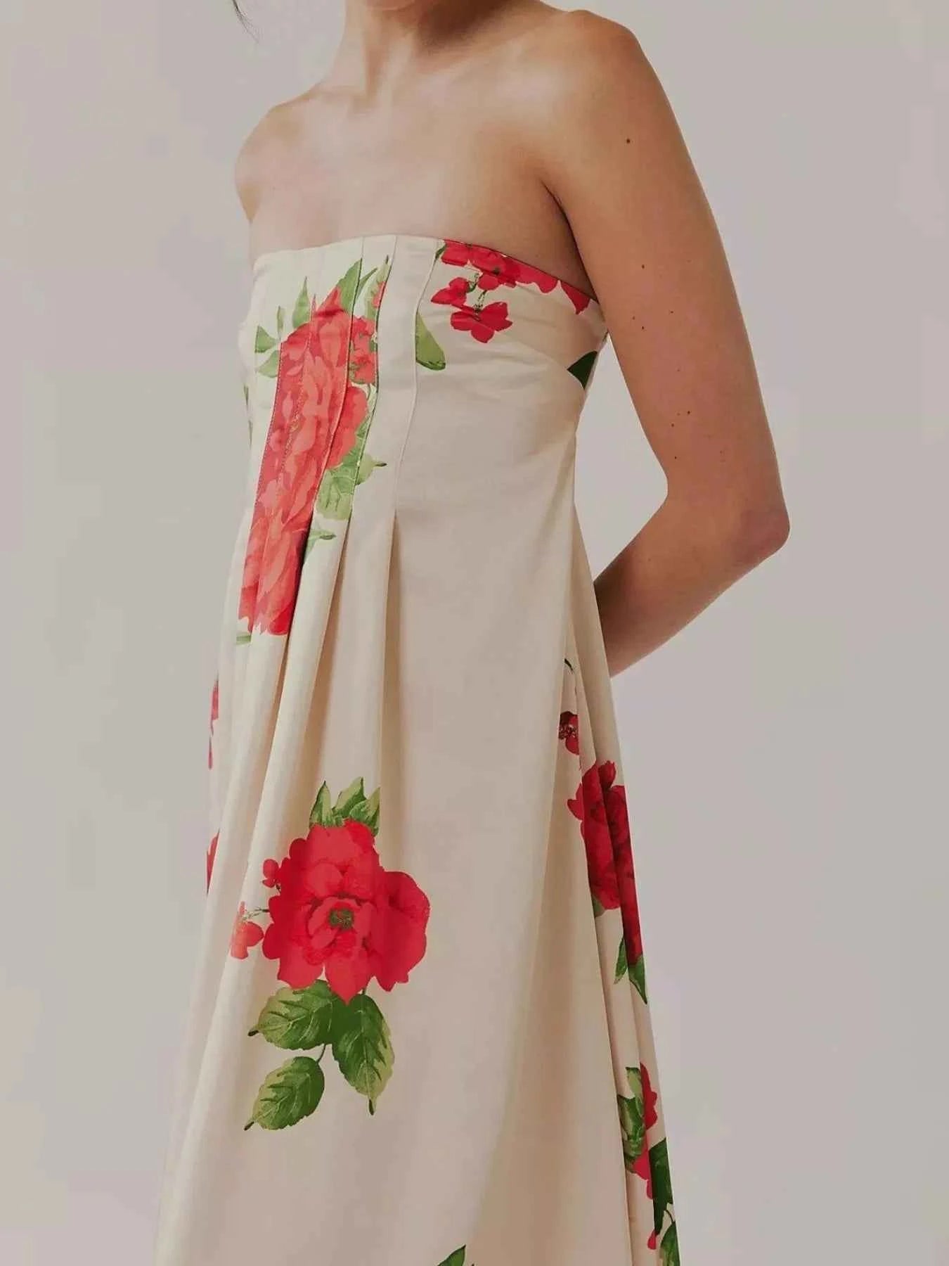 Floral Print Sleeveless Maxi Dress c378a572-336d-405c-8232-d26fe73e2d8e-Max-Origin