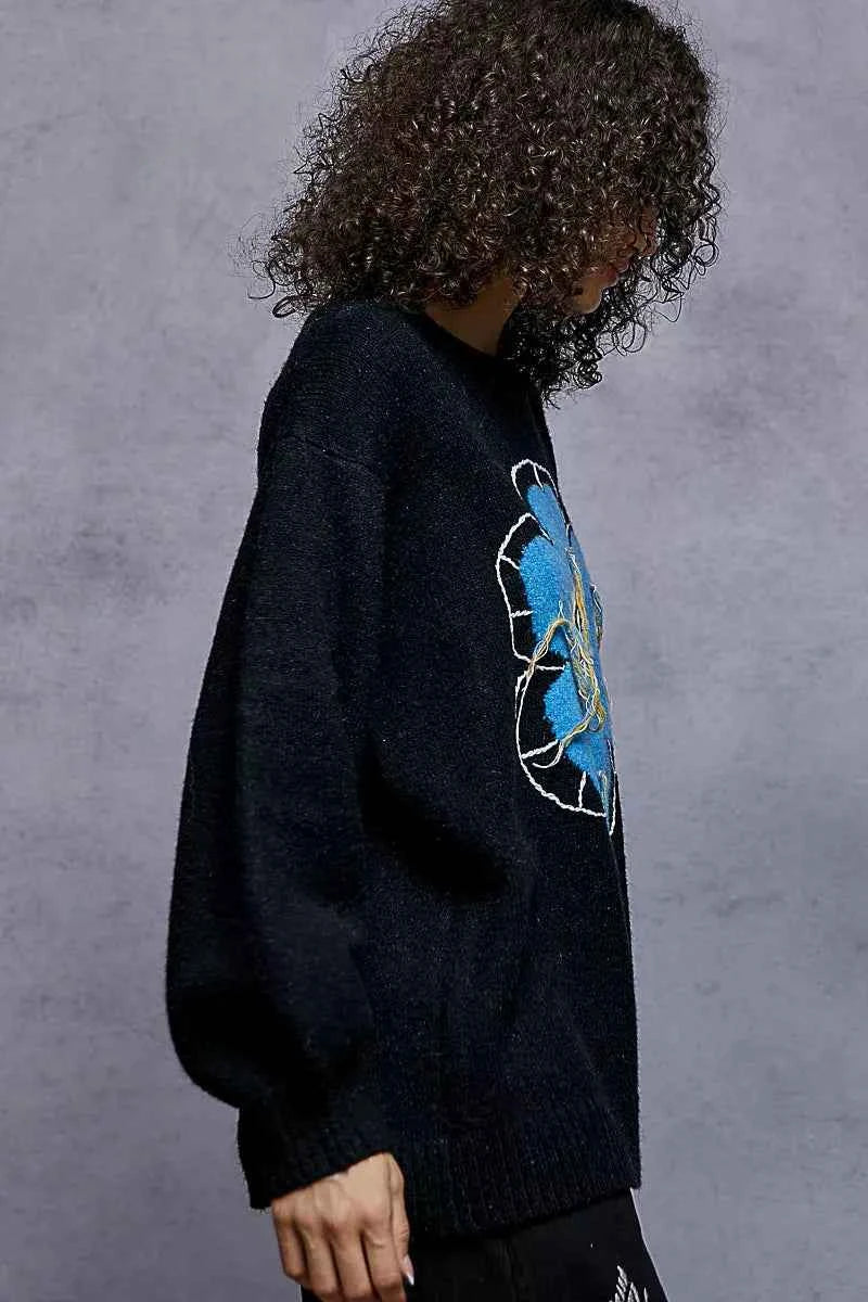 POL Floral Pattern Round Neck Sweater with Exposed Stitching c654780c-a779-4eef-8715-d7a243e06c3e-Max-Origin