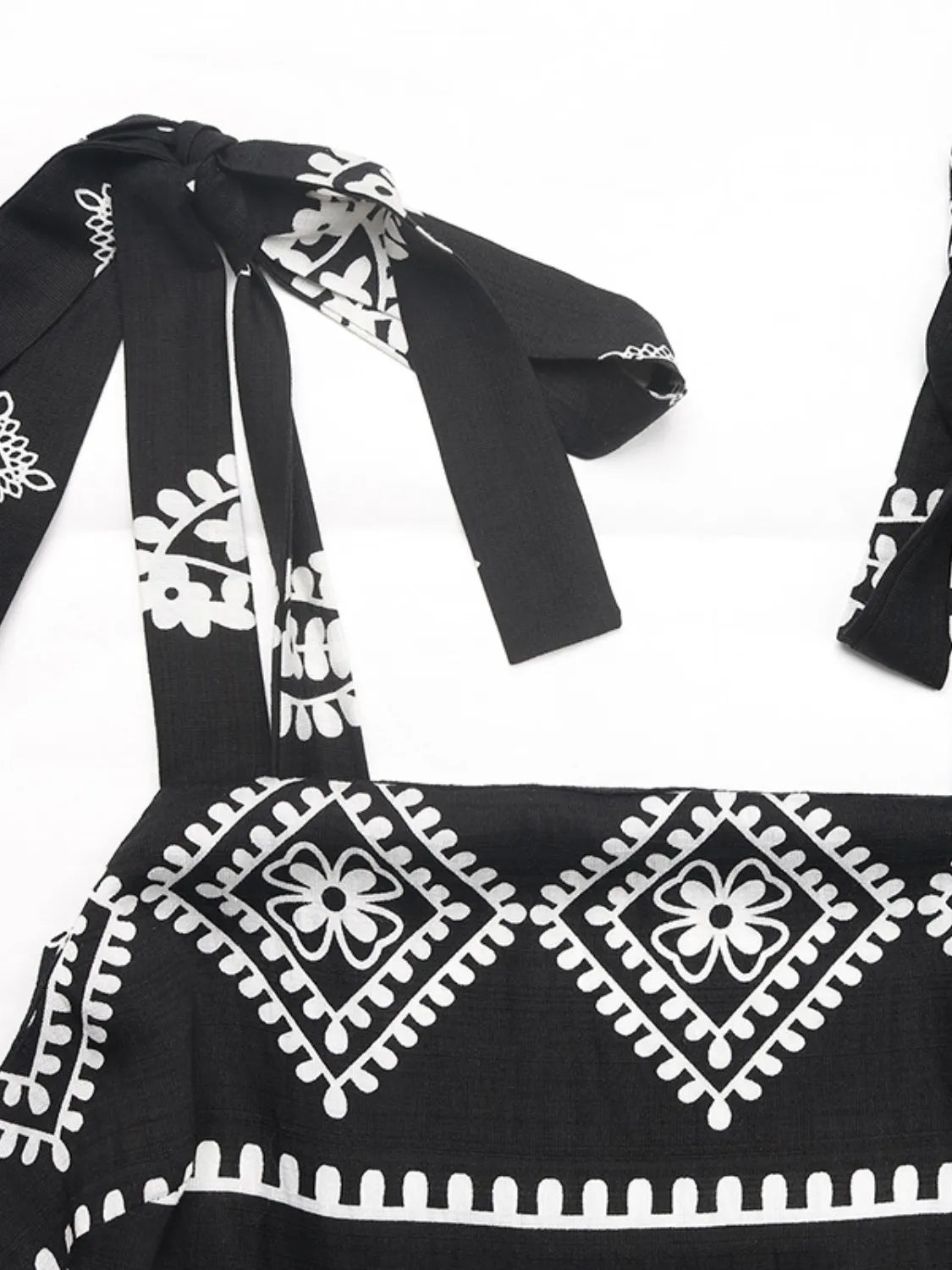 Printed Square Neck Maxi Cami Dress c65c29a8-7f8d-4597-87ca-cd51531e7c39-Max-Origin