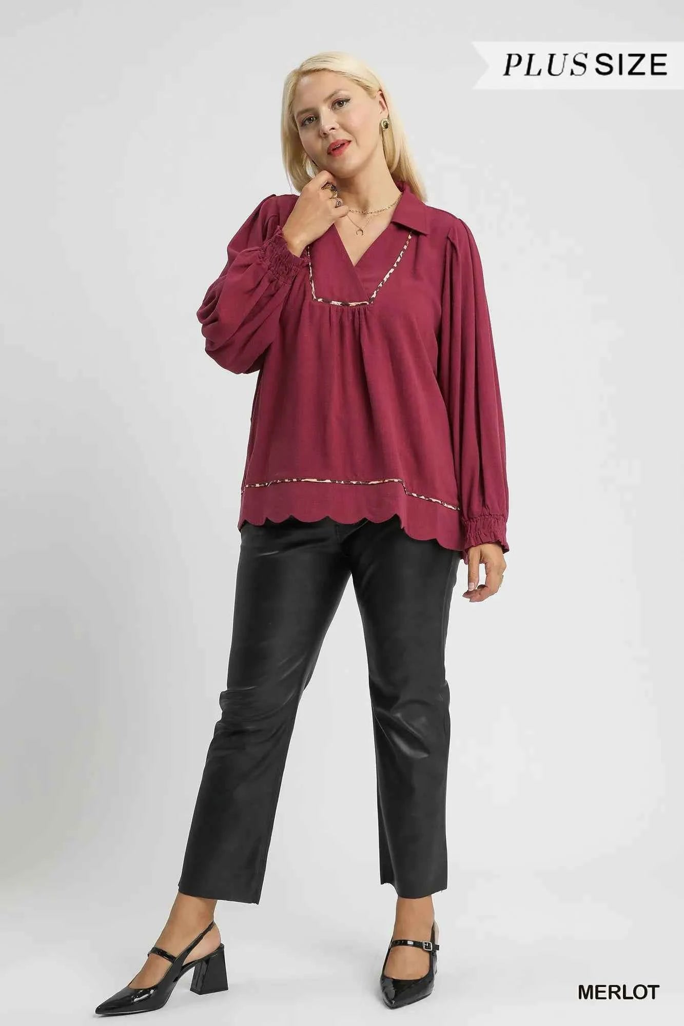 Umgee Full Size Linen Scallop Hem Blouse with Contrast Trim Plus Size c708e11d-b5fa-49e5-bd6f-74e7580004c6-Max-Origin