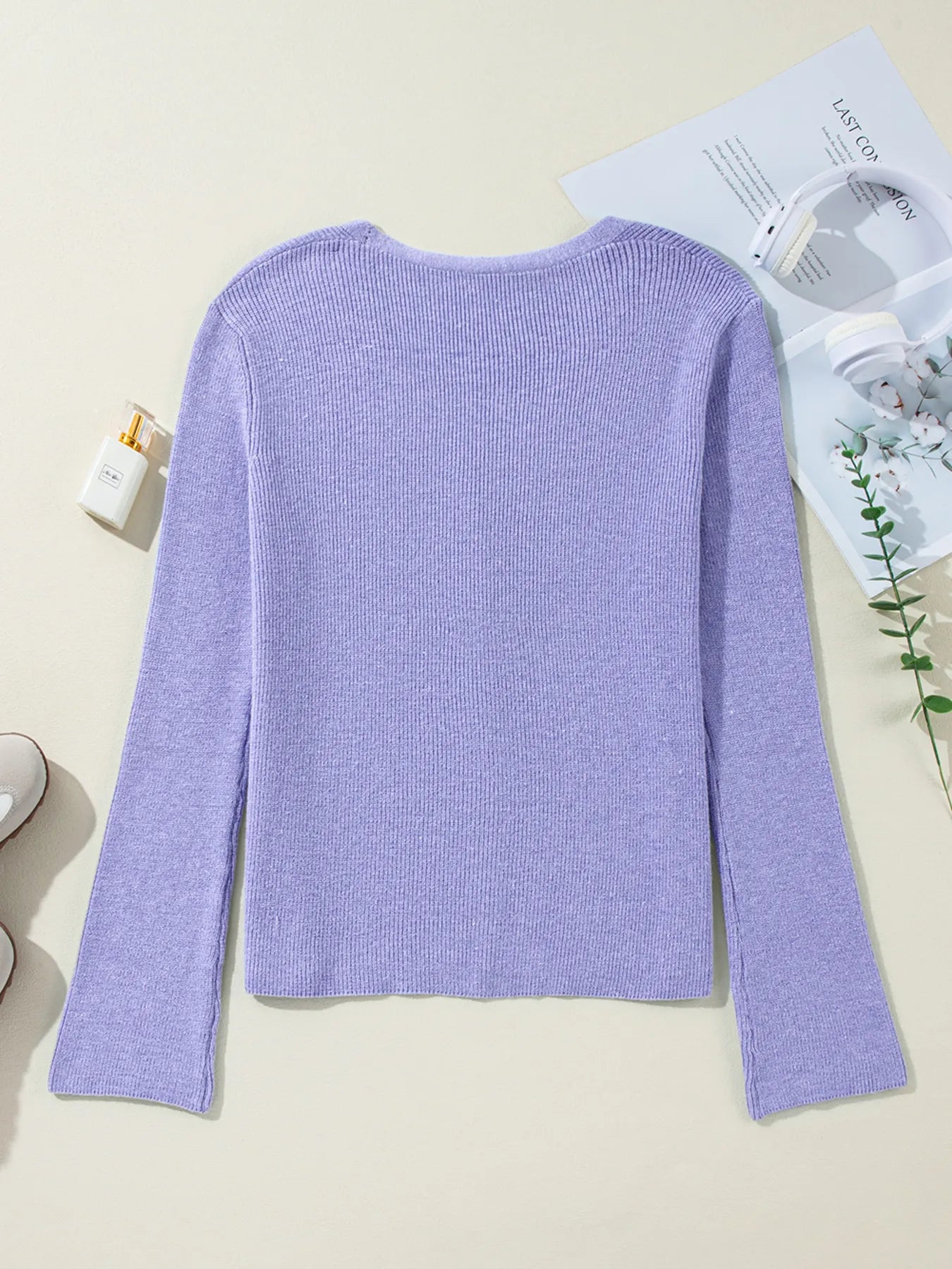 Ribbed Knit Button Front V Neck Cardigan cb118276a2bc411eaef4ae4a01813e7a-Max-Origin