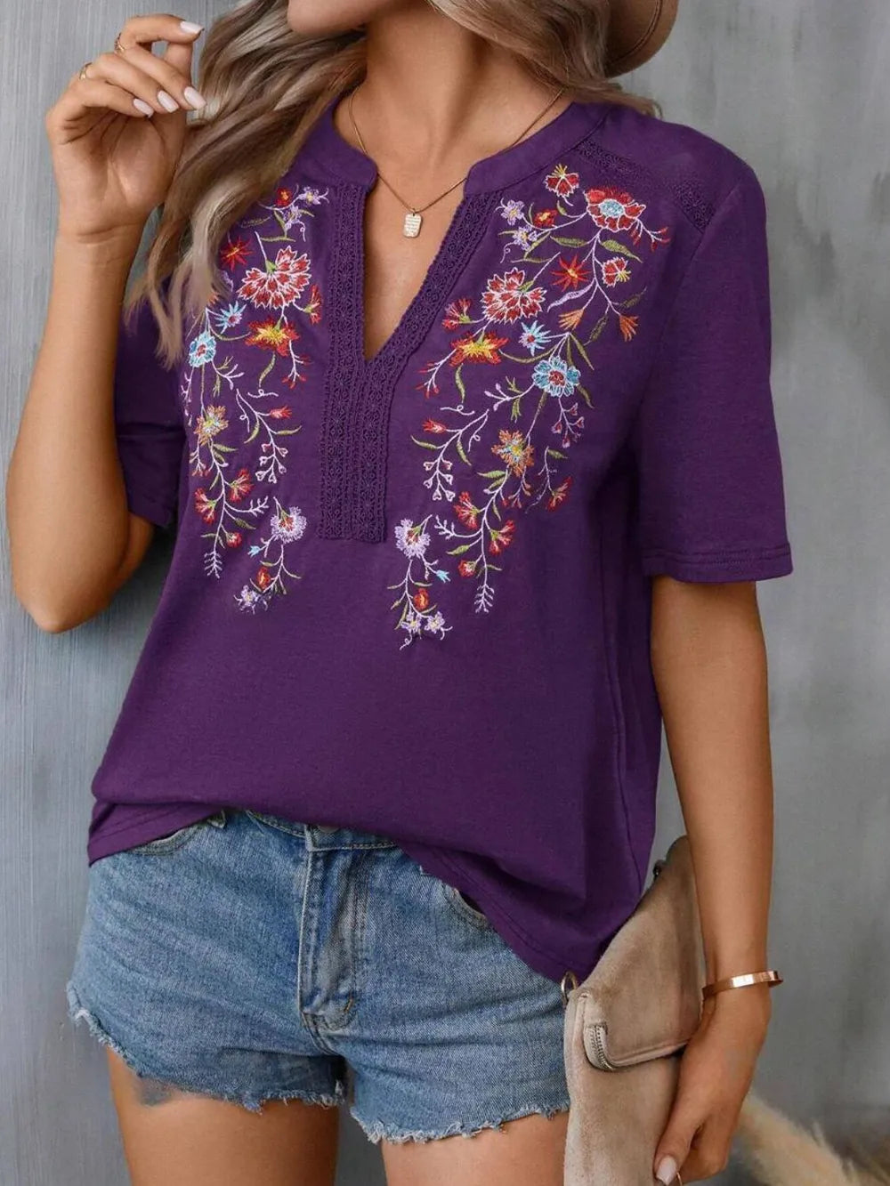 Embroidered Notched Short Sleeve T-Shirt cfc830a3-f45a-4431-b42d-fa34d7659384-Max