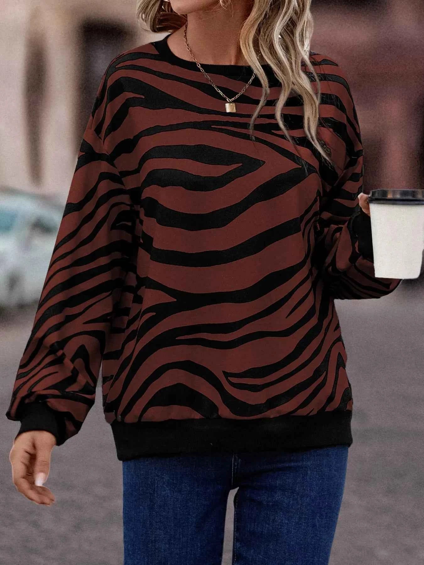 Zebra Print Round Neck Casual Sweatshirt d4d3a396-1f4e-4394-a0b3-71071438ca75-Max-Origin