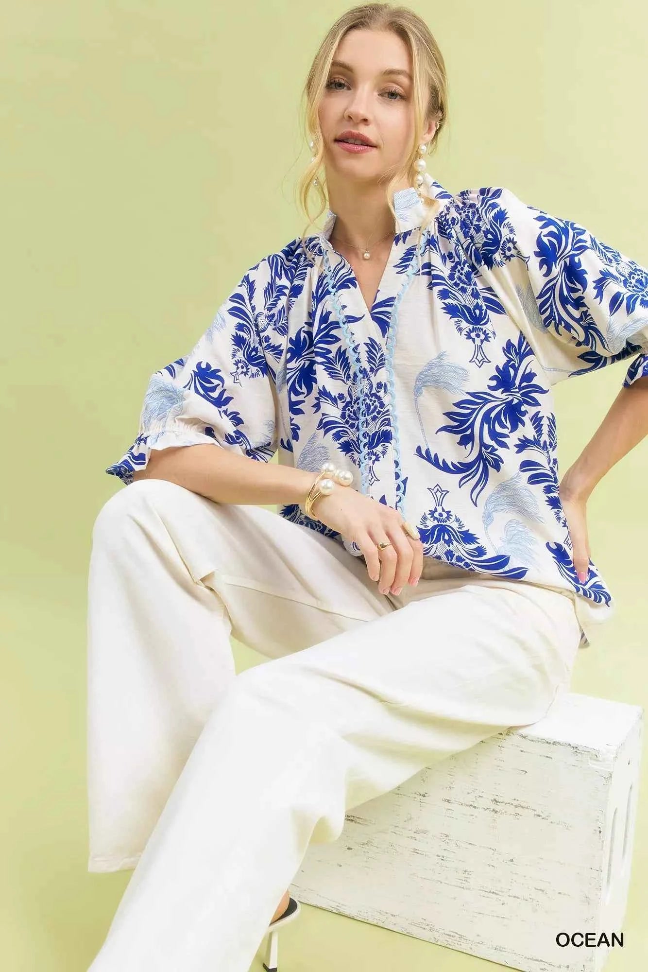 Umgee Leafy Damask Print Blouse with Contrast Scalloped Trim Detail d7828ac7-1241-4938-8afe-5d5a97cdfe22-Max-Origin