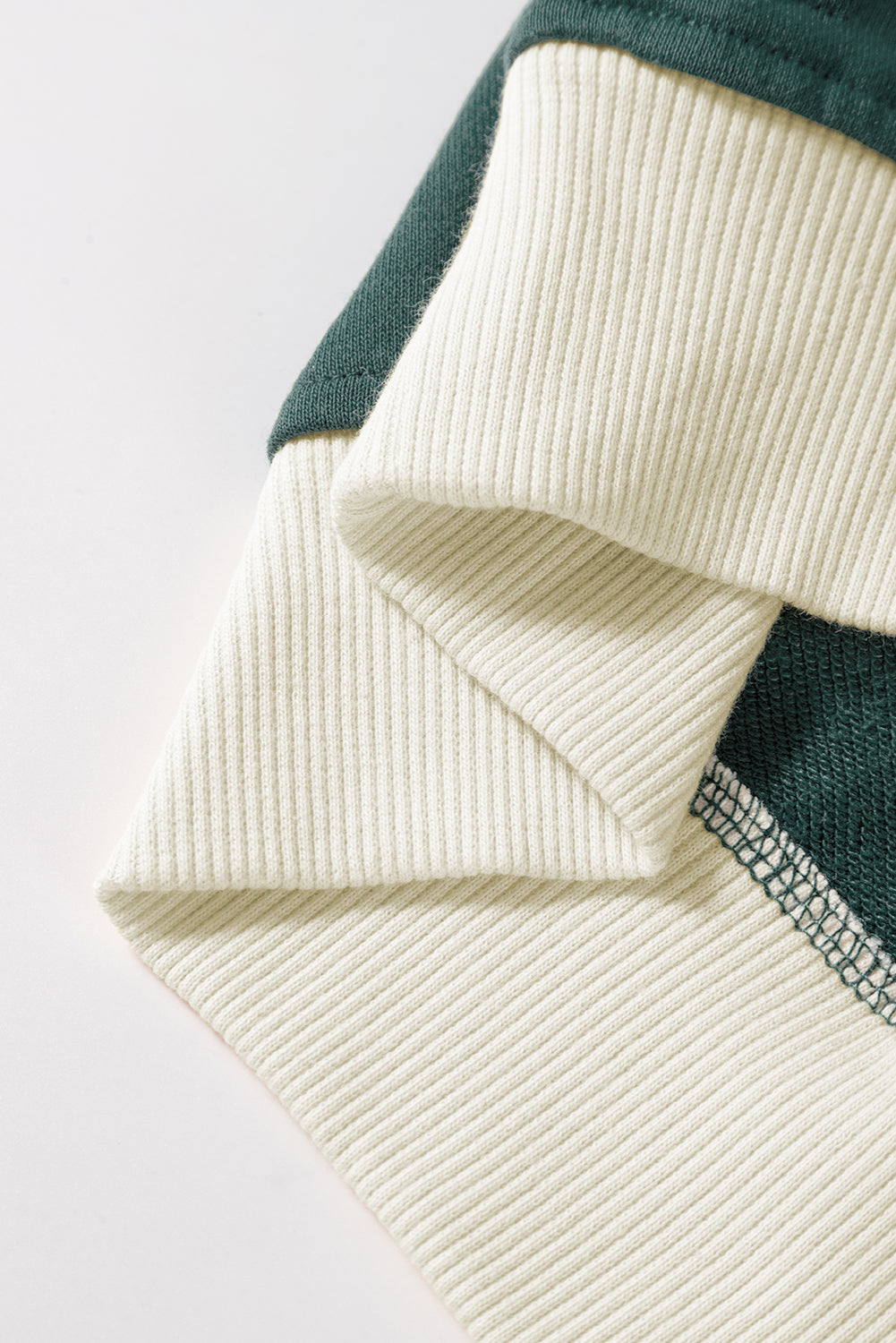 Rose Red Contrast Trim Loose Pullover and Lace-up Waist Shorts Set d96de58e2913886d