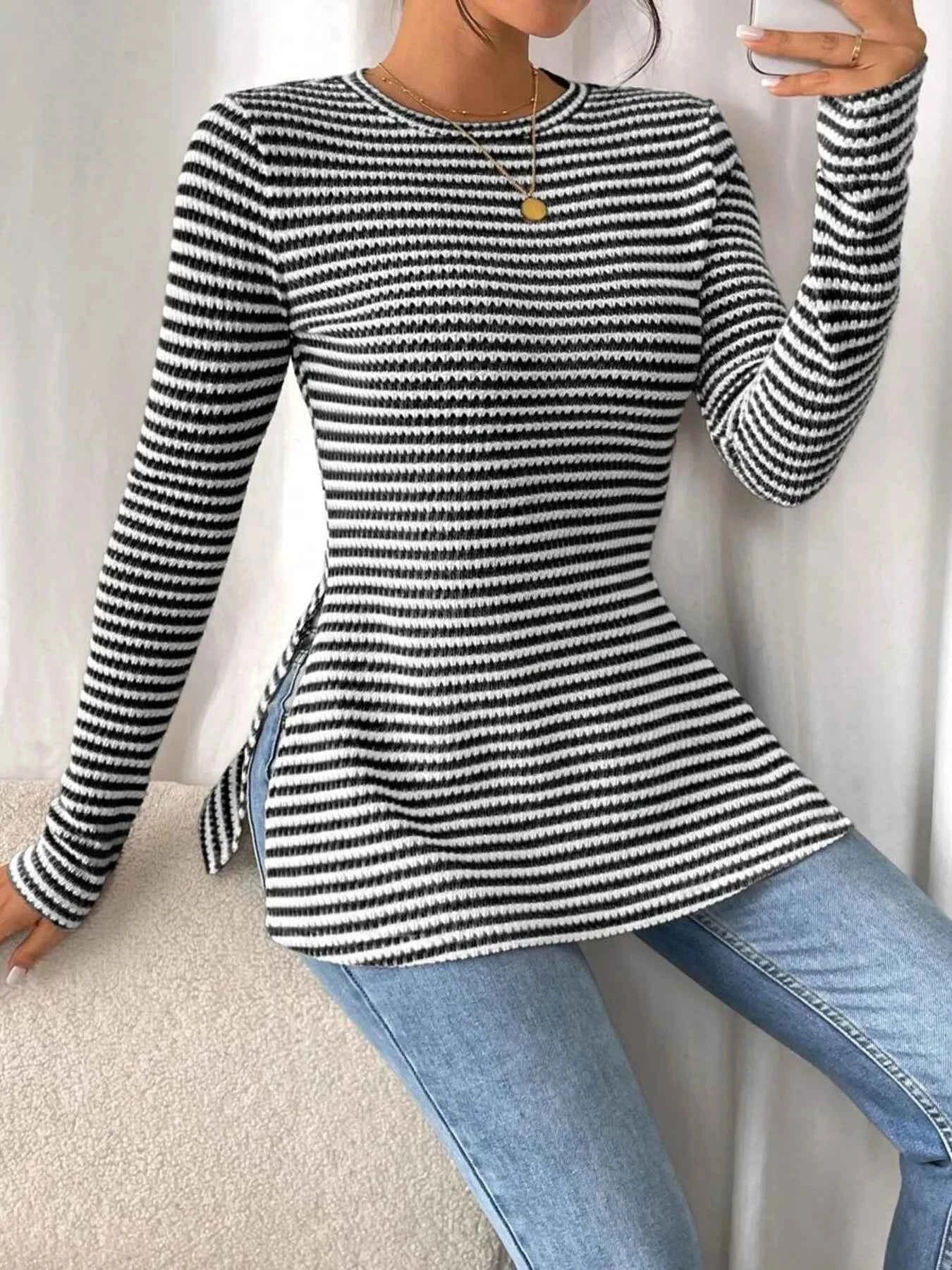Side Slit Striped Long Sleeve T-Shirt db883d8894594d68a9d7c06d6ee1fdbc-Max-Origin