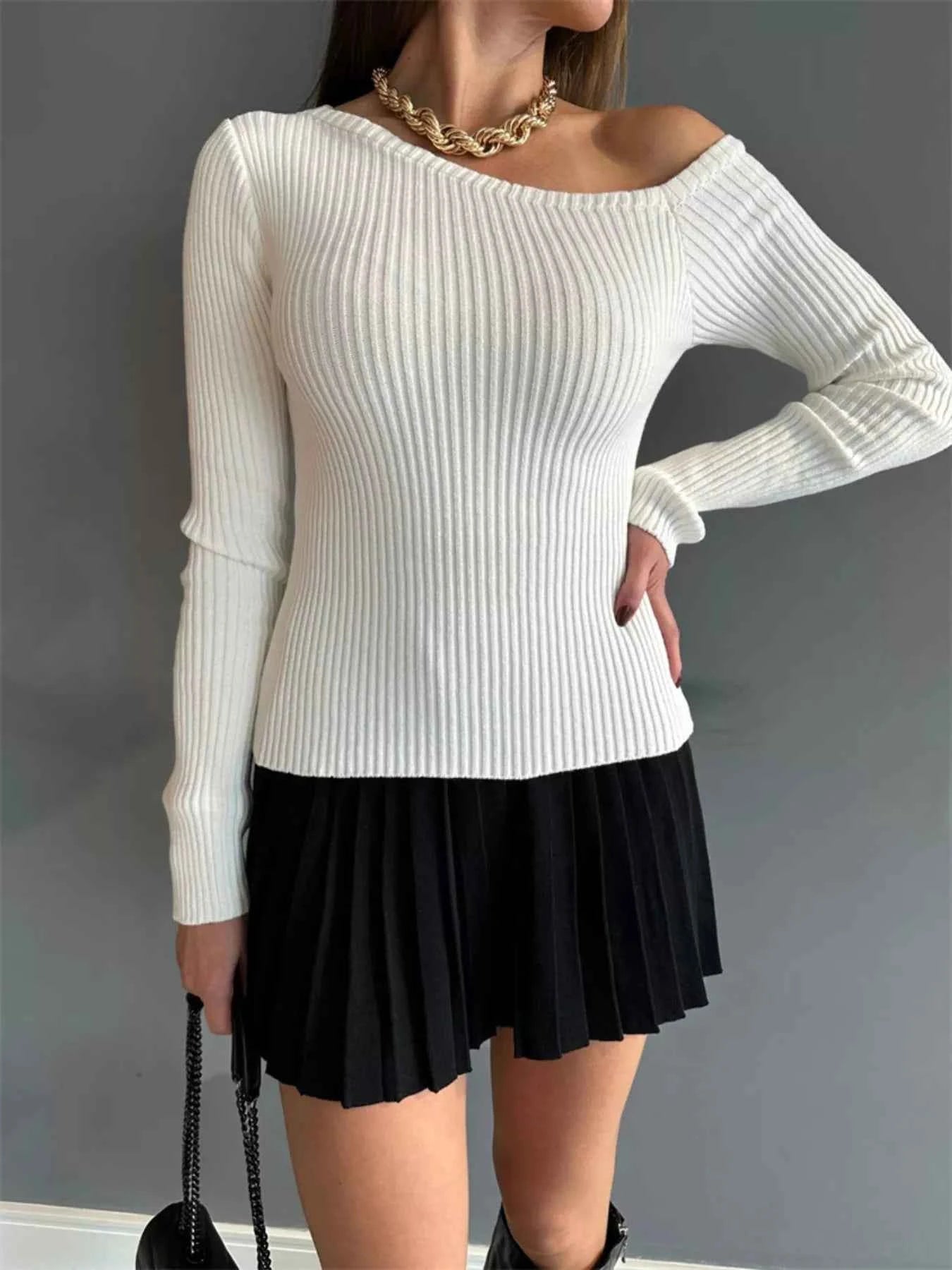 Ribbed Single Shoulder Sweater White dddd4751-dba1-4e88-be5f-35152875fcfd-Max-Origin