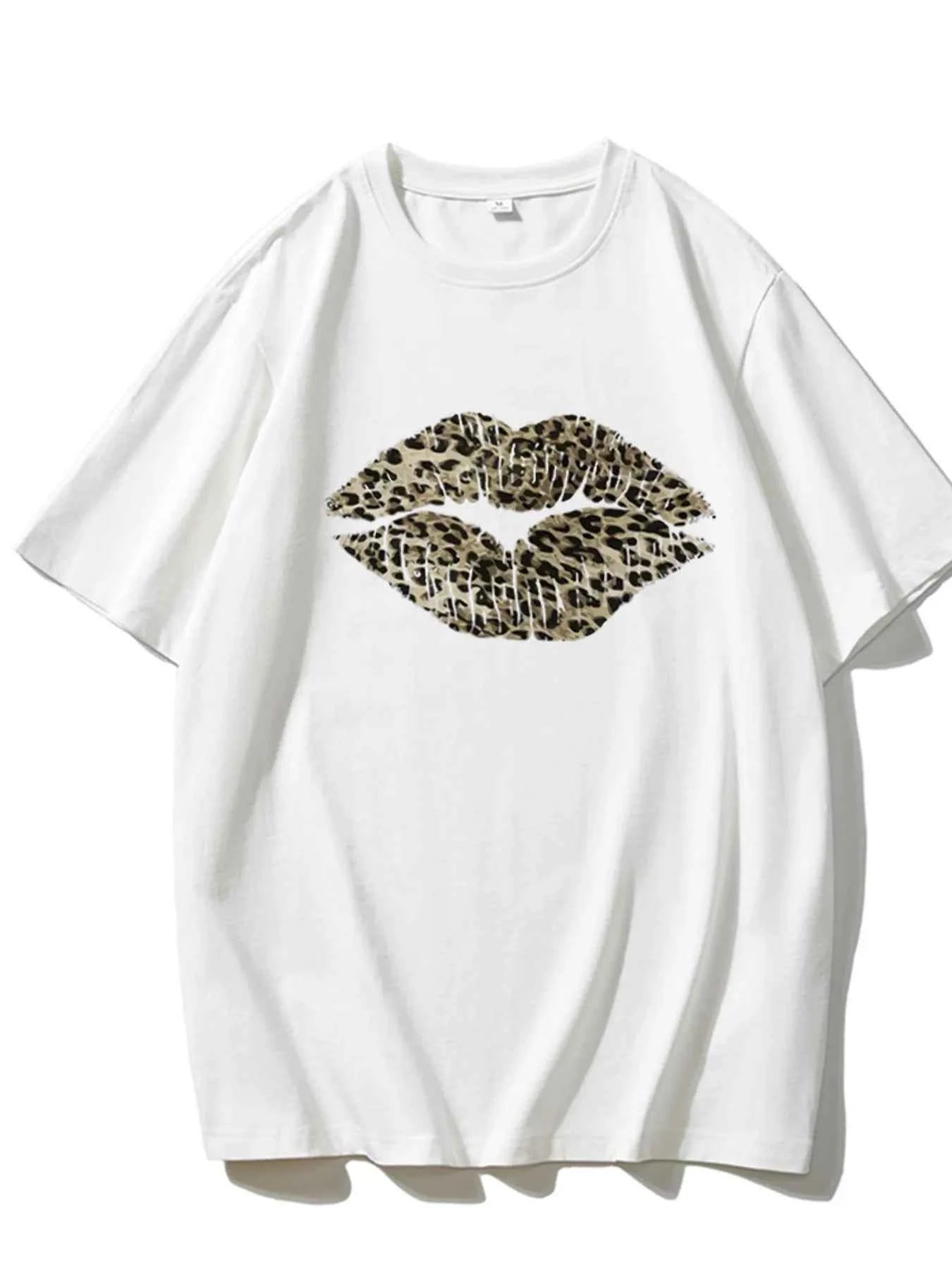 Leopard Lips Round Neck Oversized T-Shirt de5ee8d1f0d84b3b852237a57cbfcf2a-Max-Origin