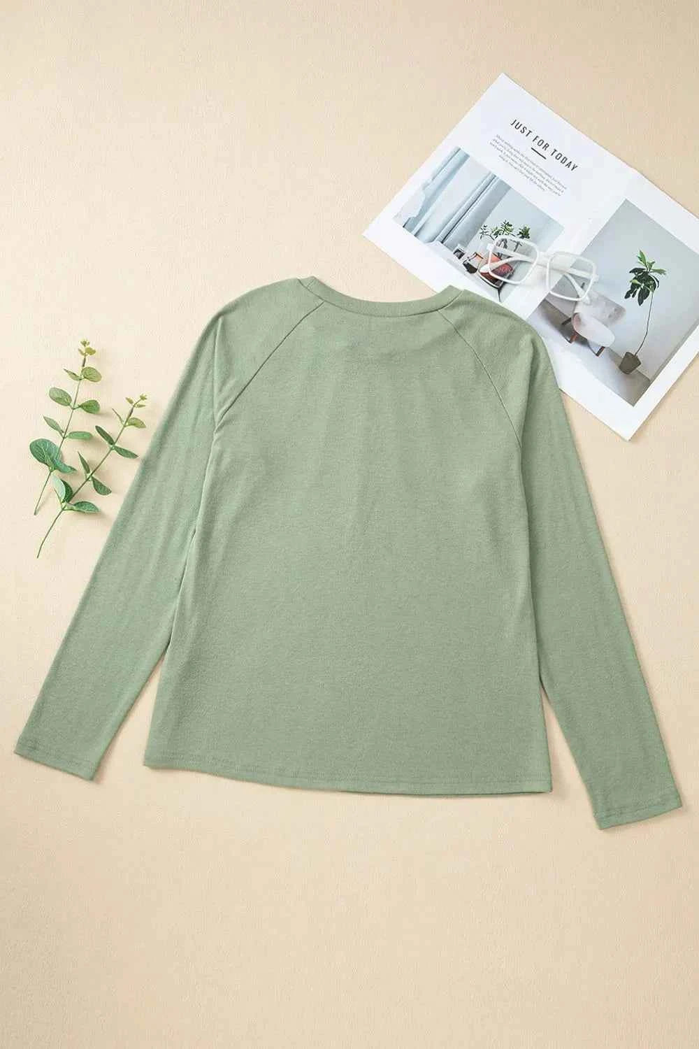 Texture Round Neck Long Sleeve T-Shirt e34d873d-8e4d-446d-9412-fc74d024ef7e-Max-Origin