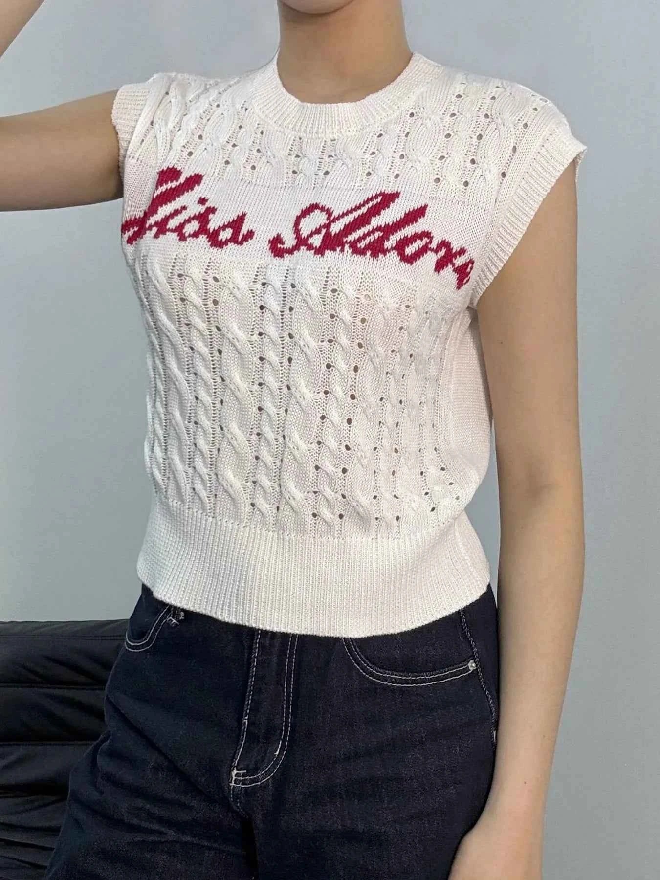 Cable Knit Round Neck Sweater Vest e88a9c17506647d48eb4b868416d69b9-Max-Origin