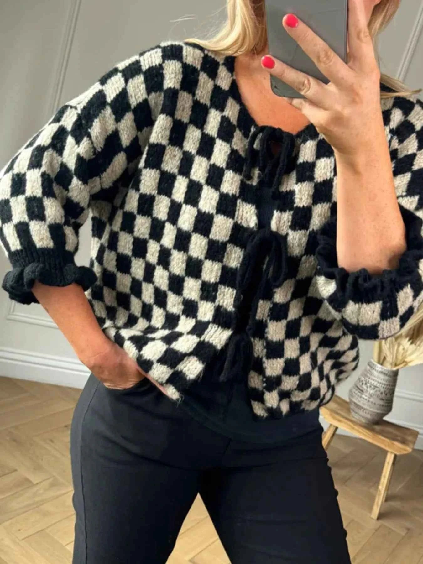 Checkered Tie-Front Knit Cardigan Black ea70143e-51cc-4f29-8b41-fea1473398b3-Max-Origin