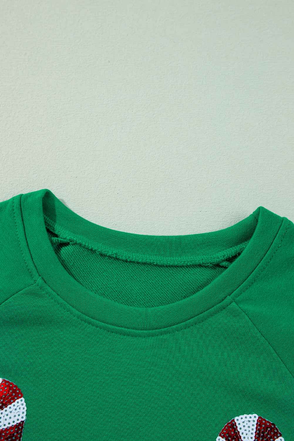 Green Christmas Candy Cane Graphic Sequins Patch Pullover Sweatshirt ee898ec7ac0328e0
