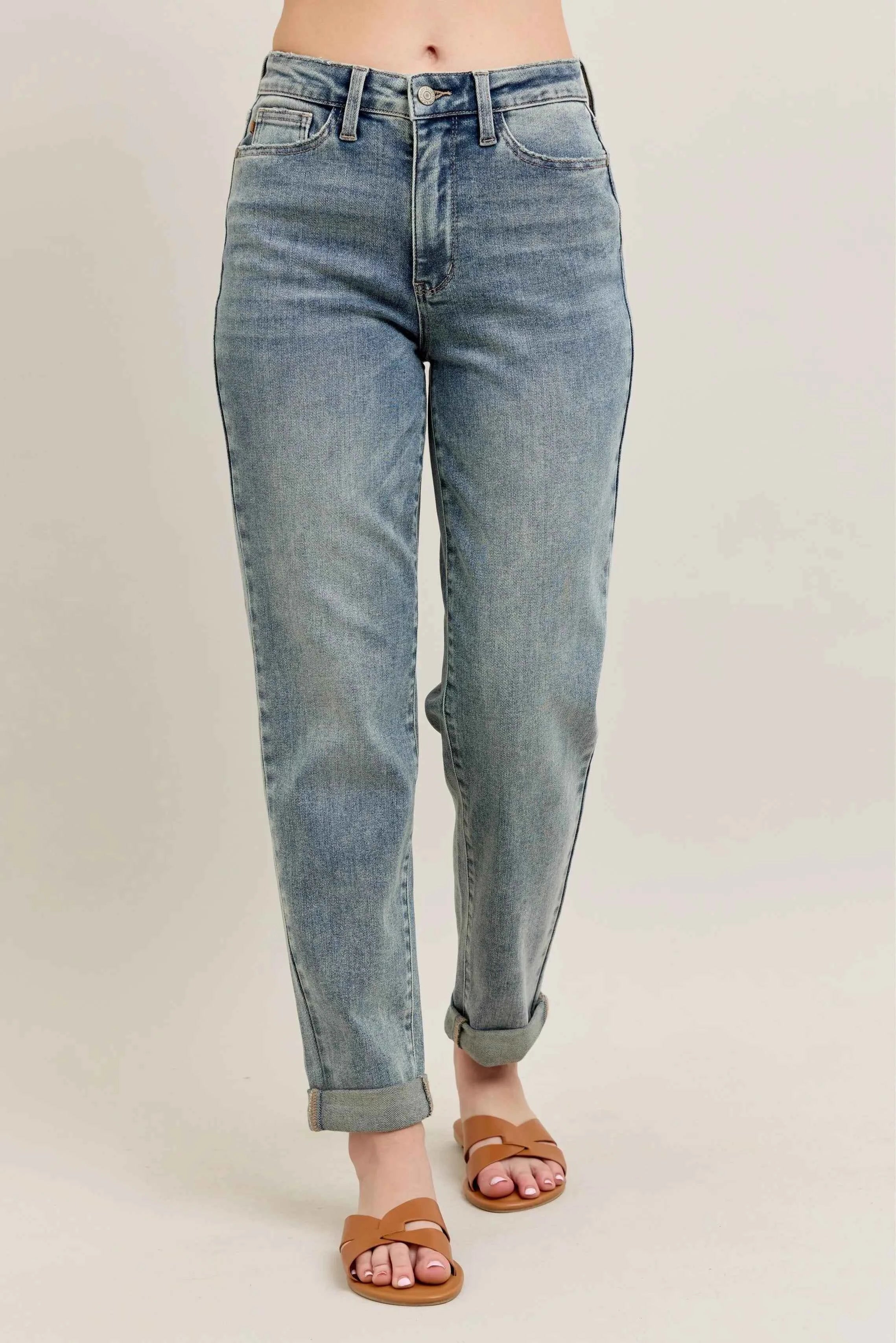 Judy Blue Full Size Hw Vintage Wash Double Roll Cuff Bf Jeans Plus Size f029354938ca48c59df7a5ffd0946951-Max-Origin
