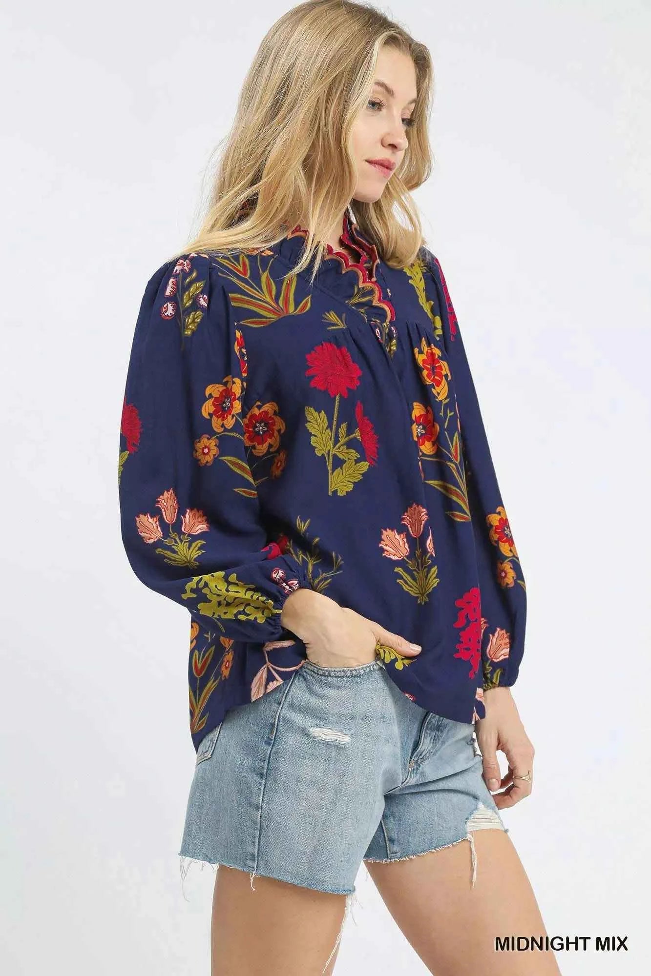 Umgee Flower Print Blouse with Scalloped Neckline f1145850-2ec3-4873-8042-522e742ce693-Max-Origin