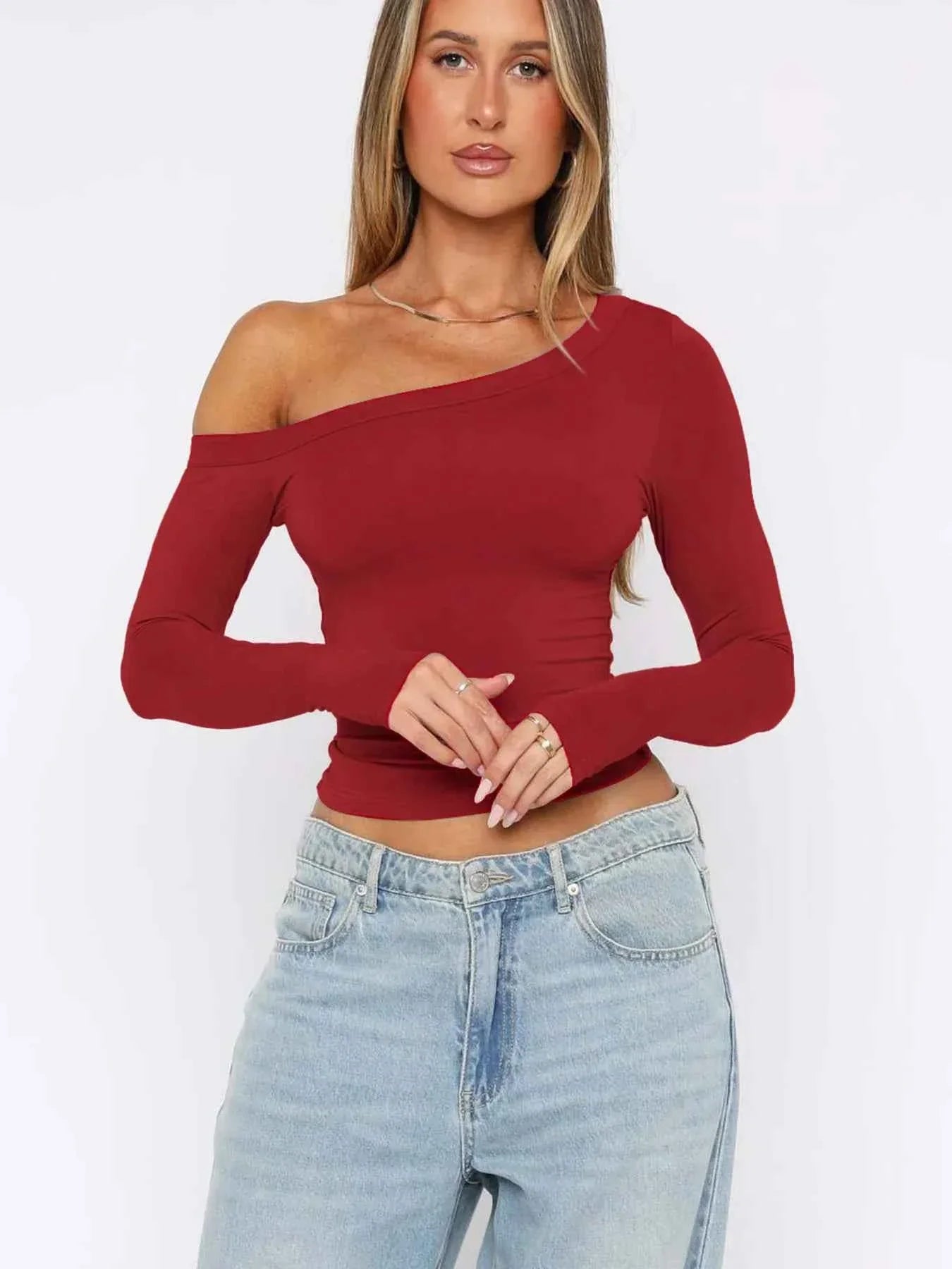 One Shoulder Long Sleeve Crop T-Shirt f16bf4f69d1a47e3b8d550c8008fc94e-Max-Origin