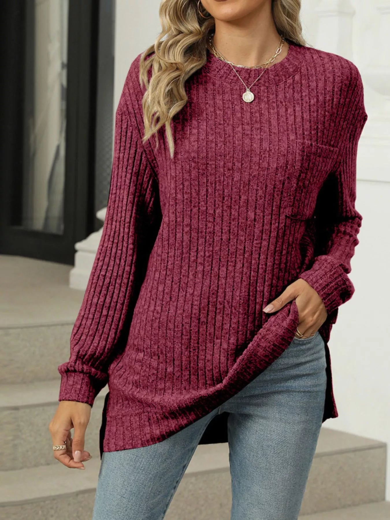 Ribbed Knit Round Neck Sweater f2e21cf5-b53d-4bbe-95ac-125af82148d9-Max-Origin