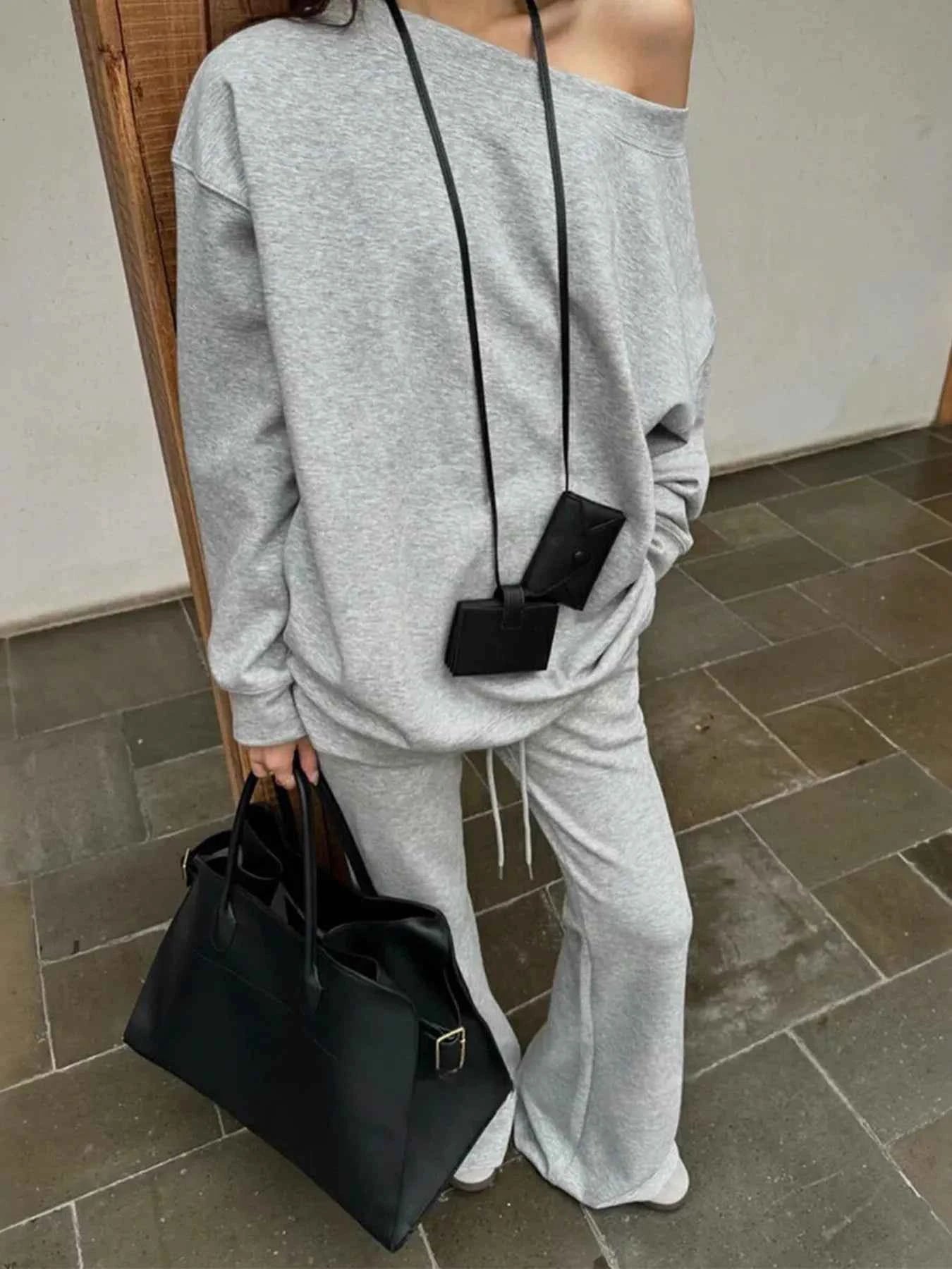 Off-Shoulder Top and Drawstring Pants Set Gray f5c86bb53a774d48af1a6ce129f821a1-Max-Origin