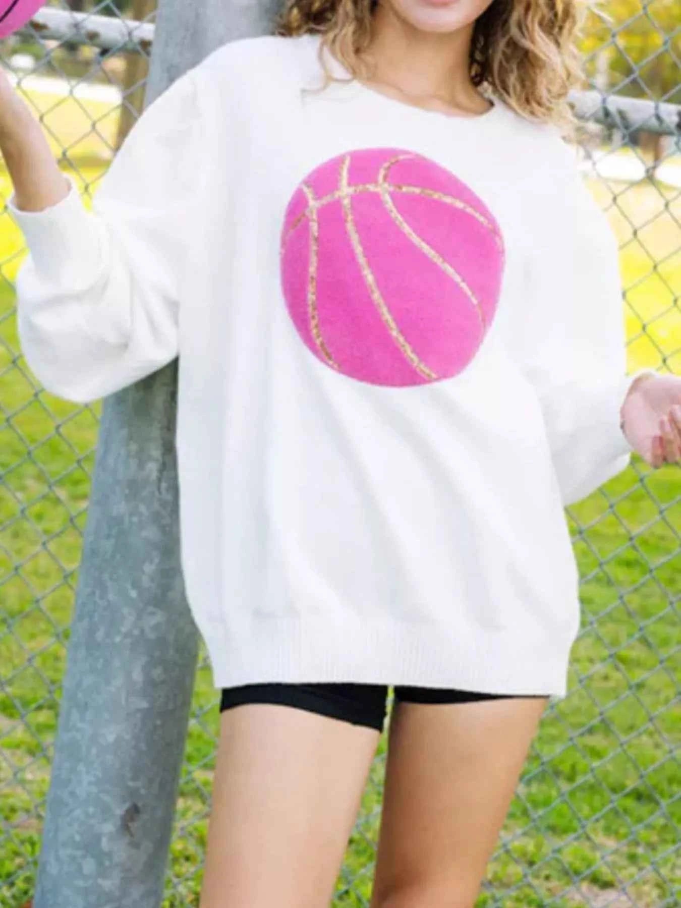 Basketball Round Neck Long Sleeve Sweatshirt White f9d9622b-8228-4afa-880e-7dc481535308-Max-Origin