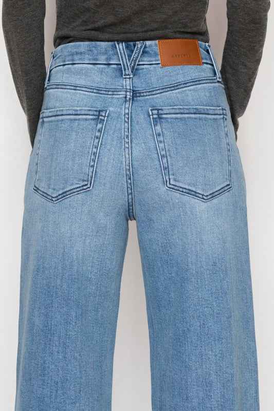 AT2109WDM - TUMMY CONTROL HIGH RISE A-WIDE JEANS fdb2a548-12f2-4e51-914f-74f8bc2aa98d