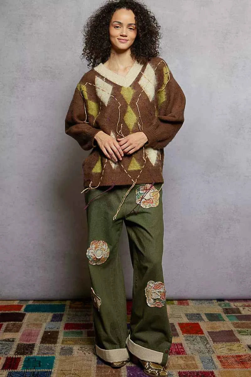 POL V-Neck Argyle Pattern Mohair Sweater with Contrast Exposed Stitch Detail 00117087-e197-4828-b4ce-cb2a05a6afe3-Max-Origin