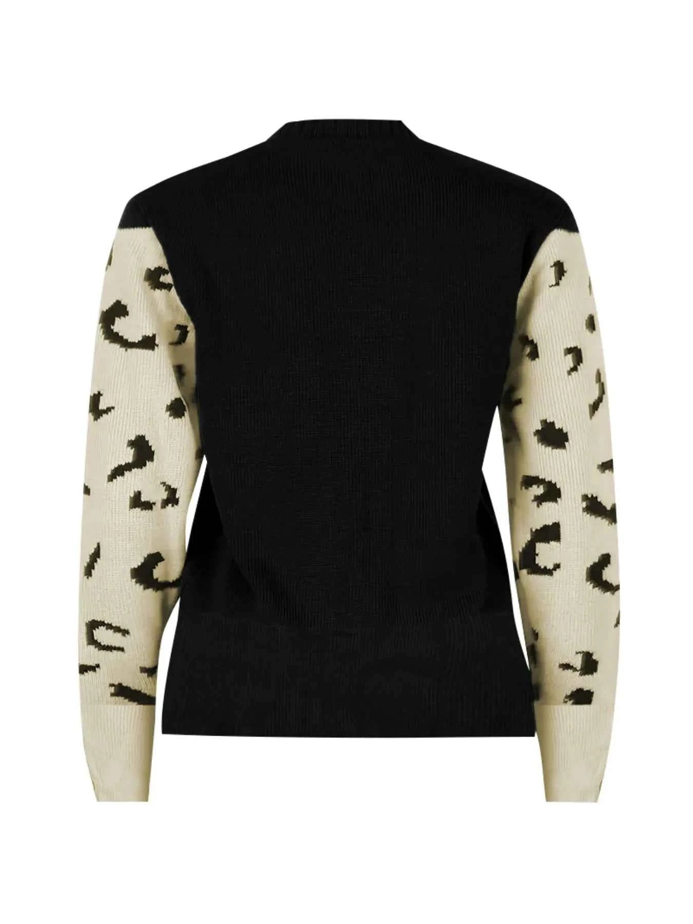 Leopard Round Neck Sweater 0036a97f-e1cf-49bf-babb-0a566d0a74ca-Max-Origin