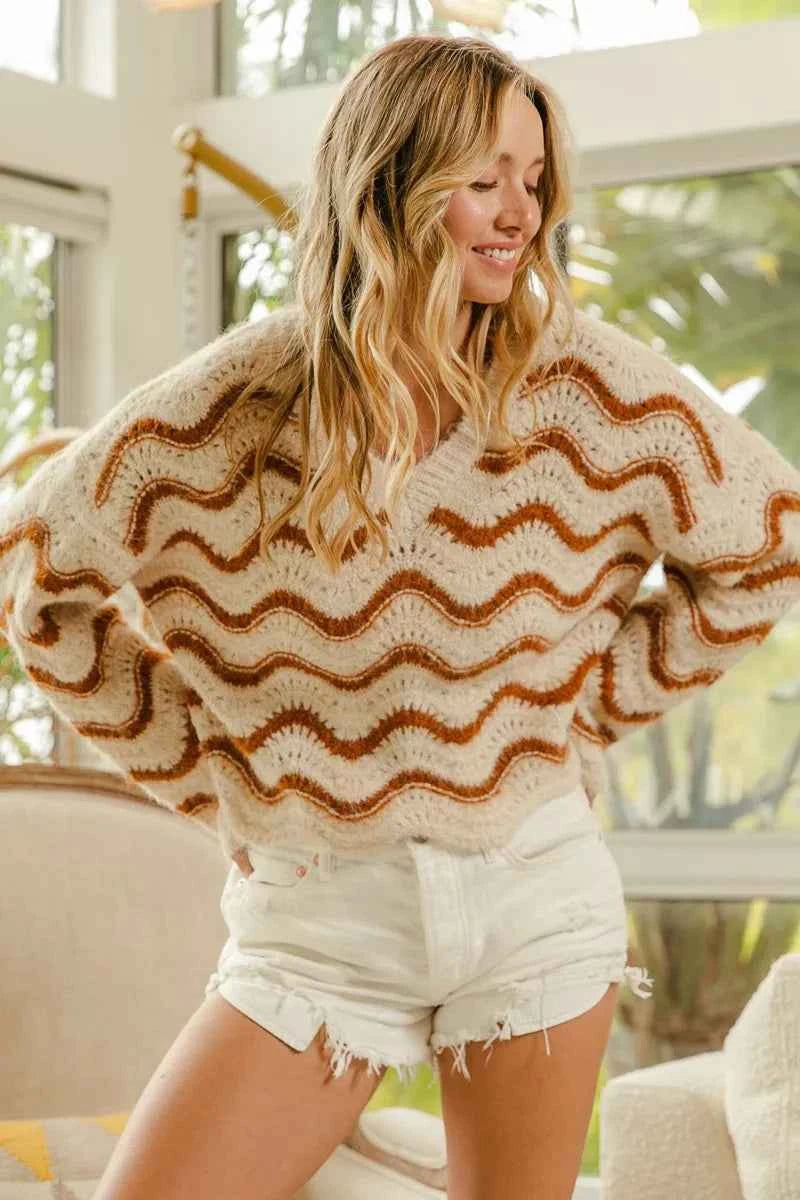 BiBi Wavy Stripes V-Neck Cropped Sweater 0125d20296d6466ea997b843f6c86a98-Max-Origin