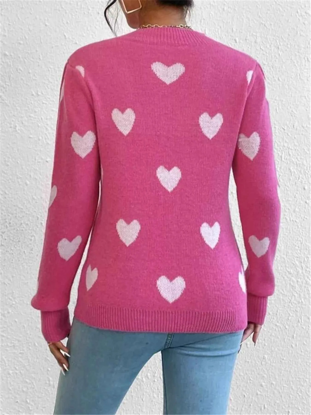 Heart Pattern Round Neck Sweater 023c4aba6b6e4726b0ff92fe9e85650e-Max-Origin