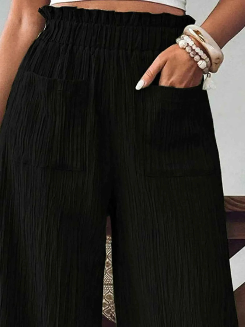 Textured Wide-Leg Pants 02529e1f-c98b-4be0-9321-836befc556b5-Max-Origin