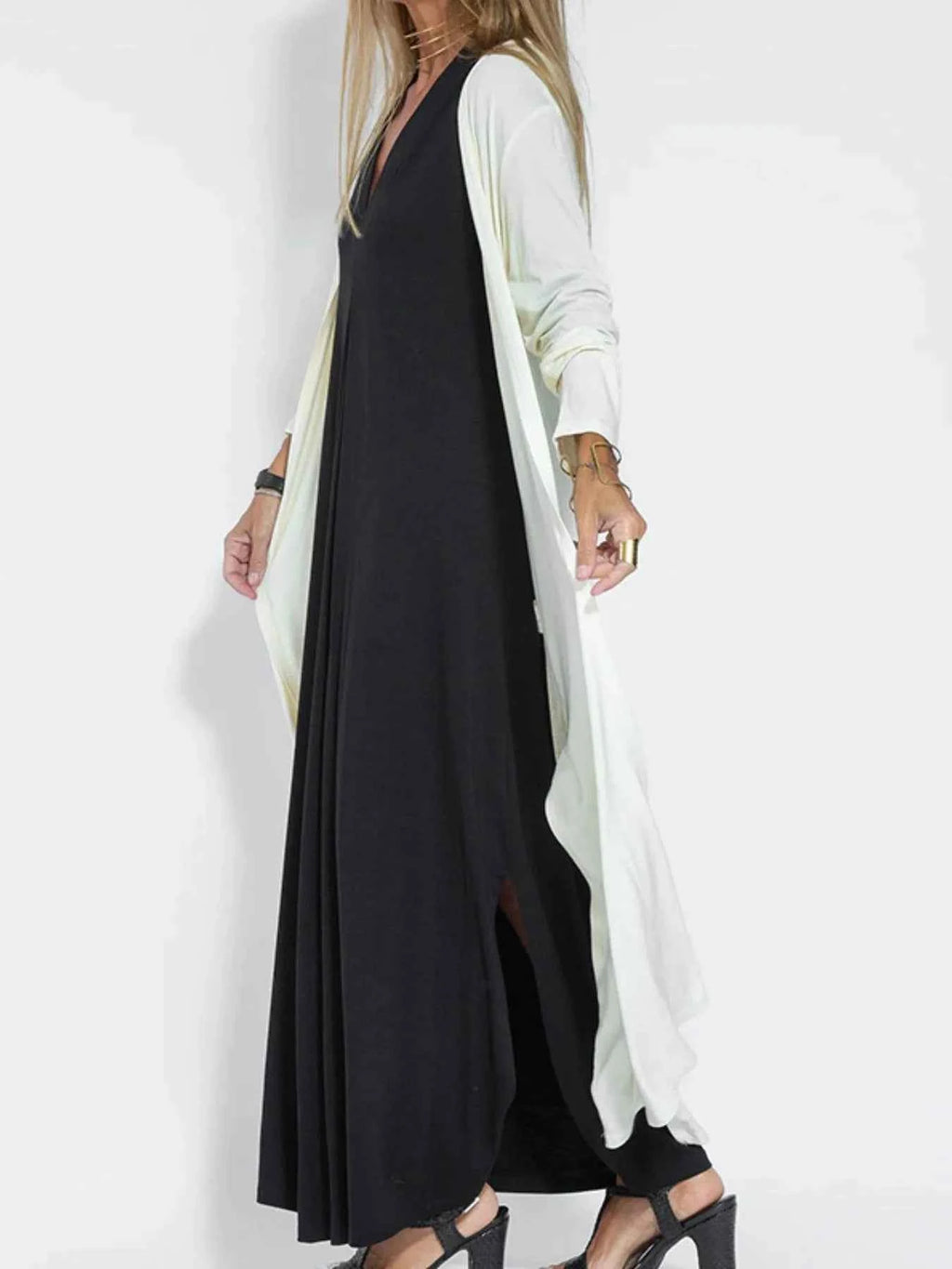 Full Size V-Neck Sleeveless Maxi Dress with Slit Plus Size 026e59e0-aea3-4e1f-9367-11a25367a49e-Max-Origin
