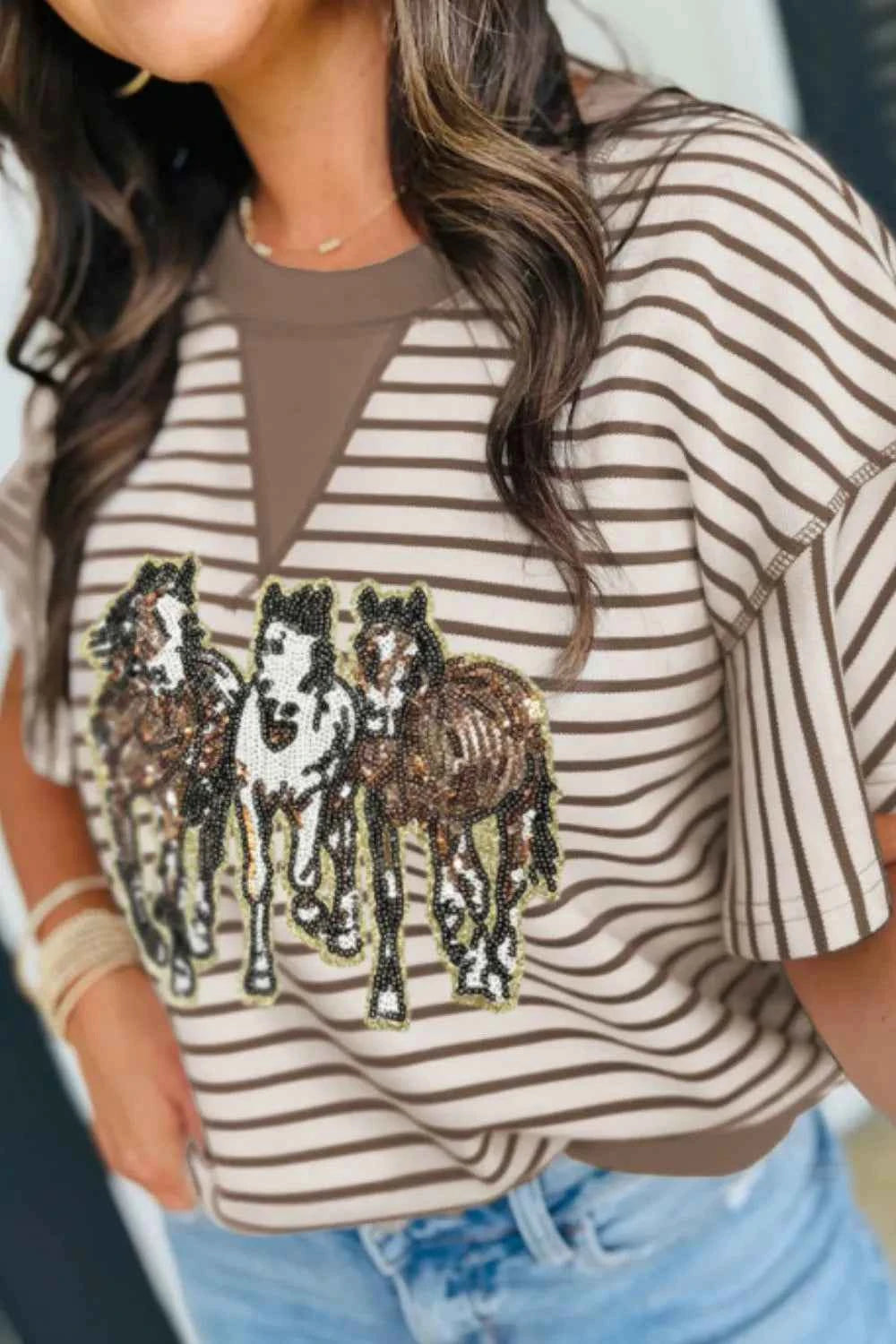 Sequin Striped Round Neck T-Shirt 02ea21fd-0337-4178-9098-3be4c7b1476b-Max-Origin