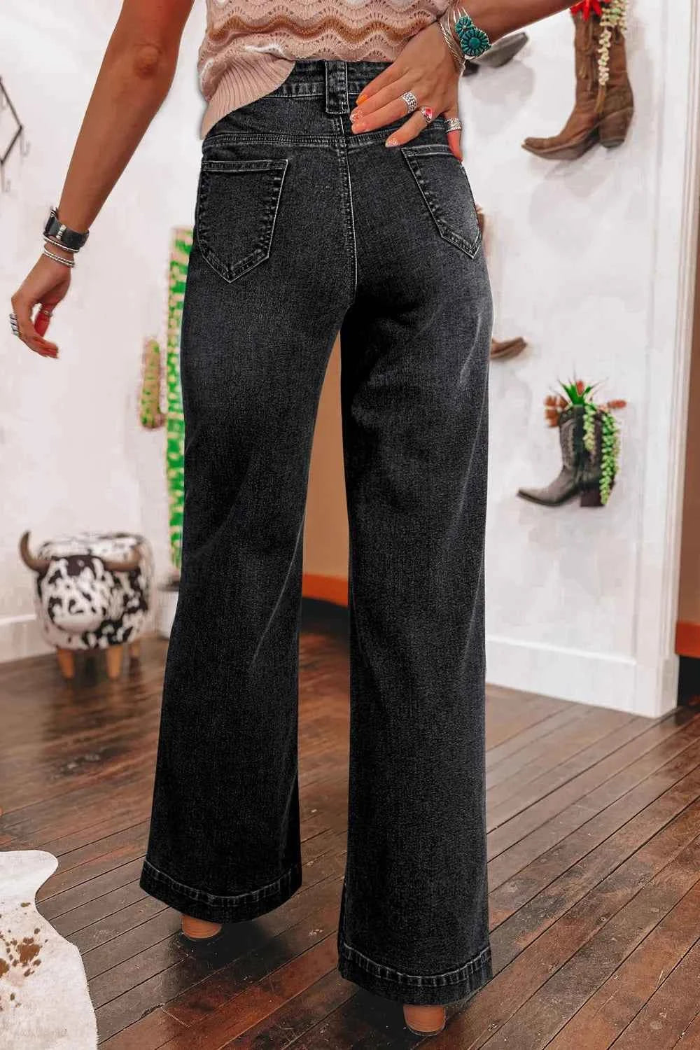 Wide Leg Pocketed High Waist Jeans 02ea5325-be64-4acb-ad9e-692d487b628d-Max-Origin