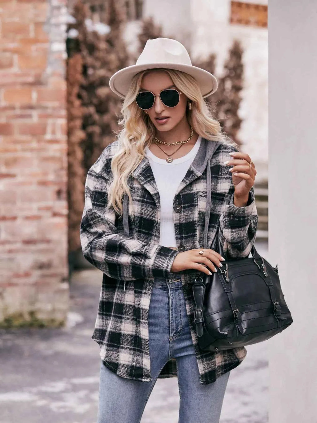 Oversized Plaid Button Up Shacket 02fec526-1904-42be-a96a-f0b2689c6138-Max-Origin