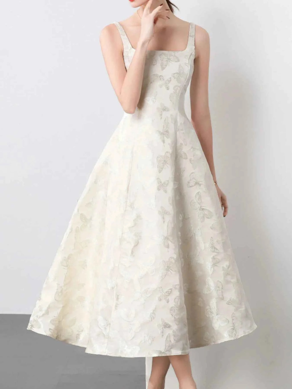 Butterfly Pattern A-Line Sleeveless Midi Dress 034483e2-0b12-4ecd-af39-753cf860e1e3-Max-Origin_bf5a8fbe-6651-4d56-bf08-cdb58e3c714e